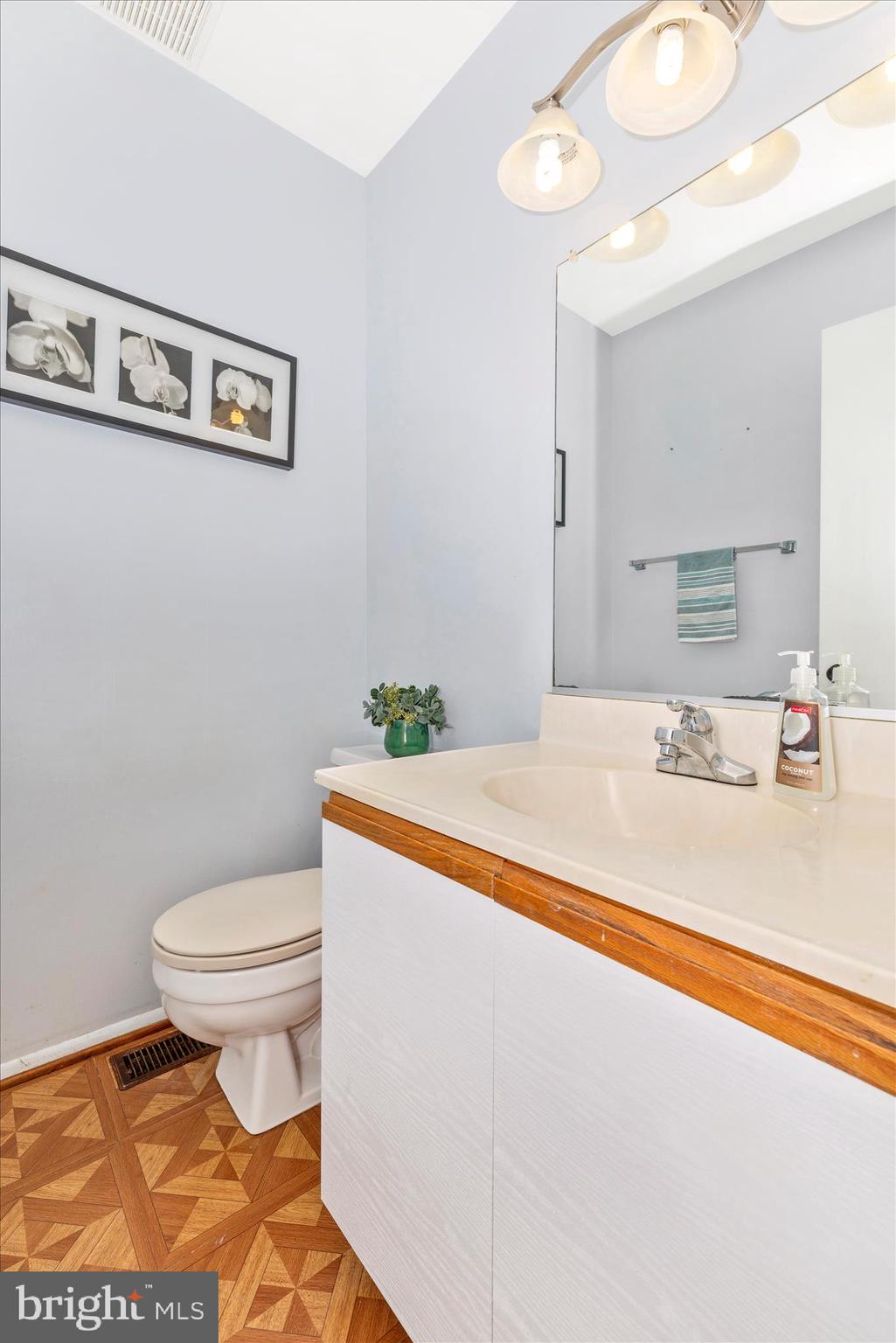 REISTERSTOWN - Residential