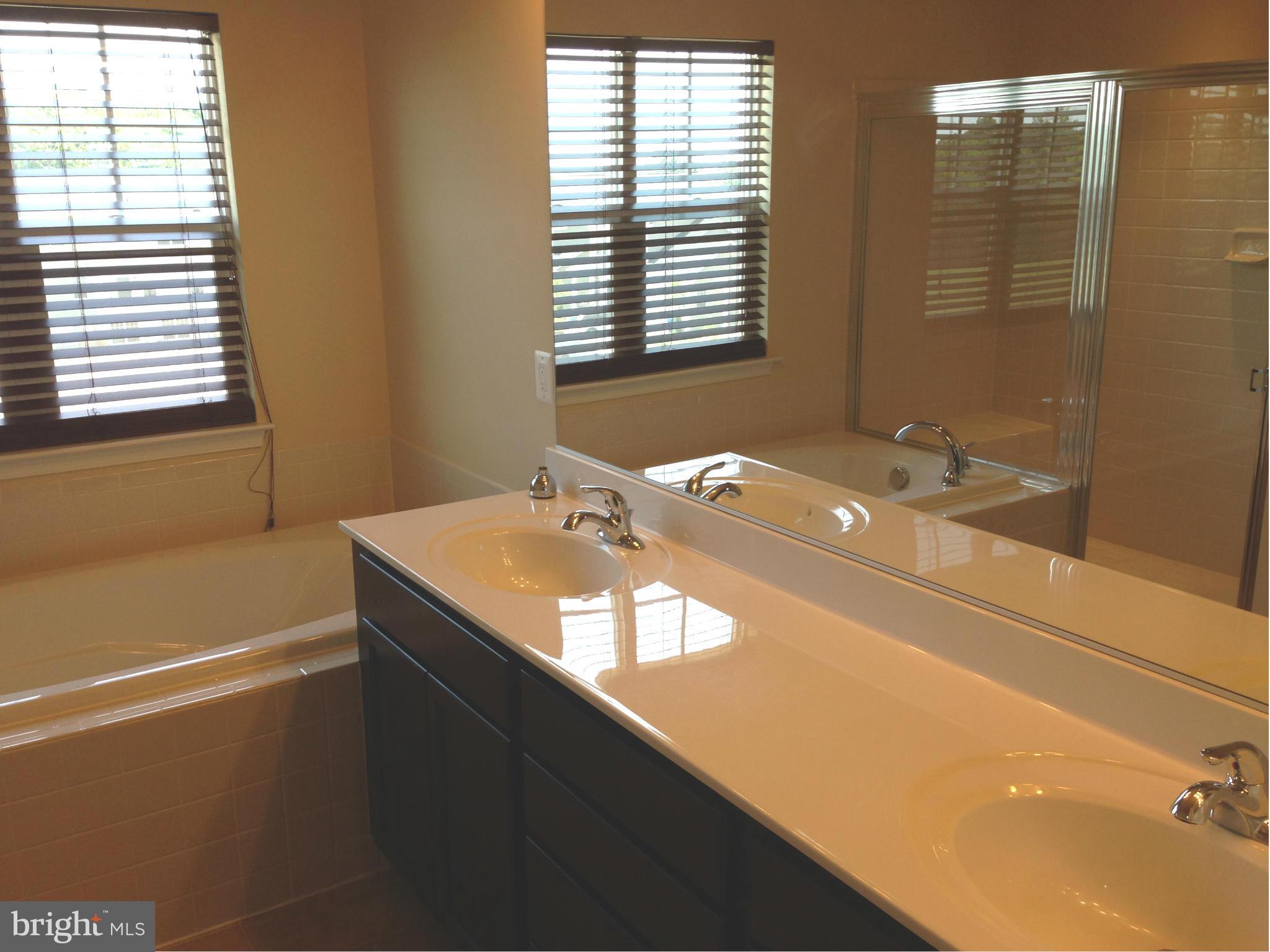 SNOWDEN BRIDGE - Residential