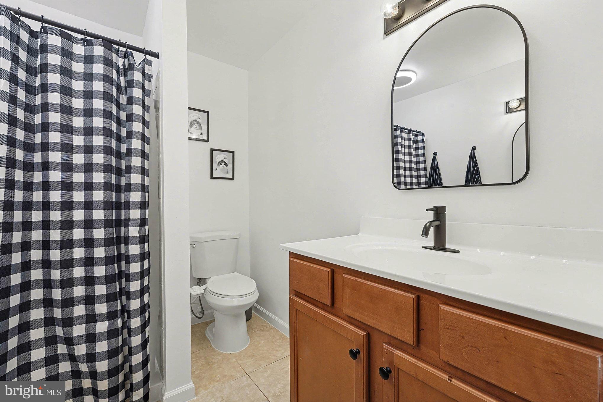 LAKE OF THE WOODS - Residential