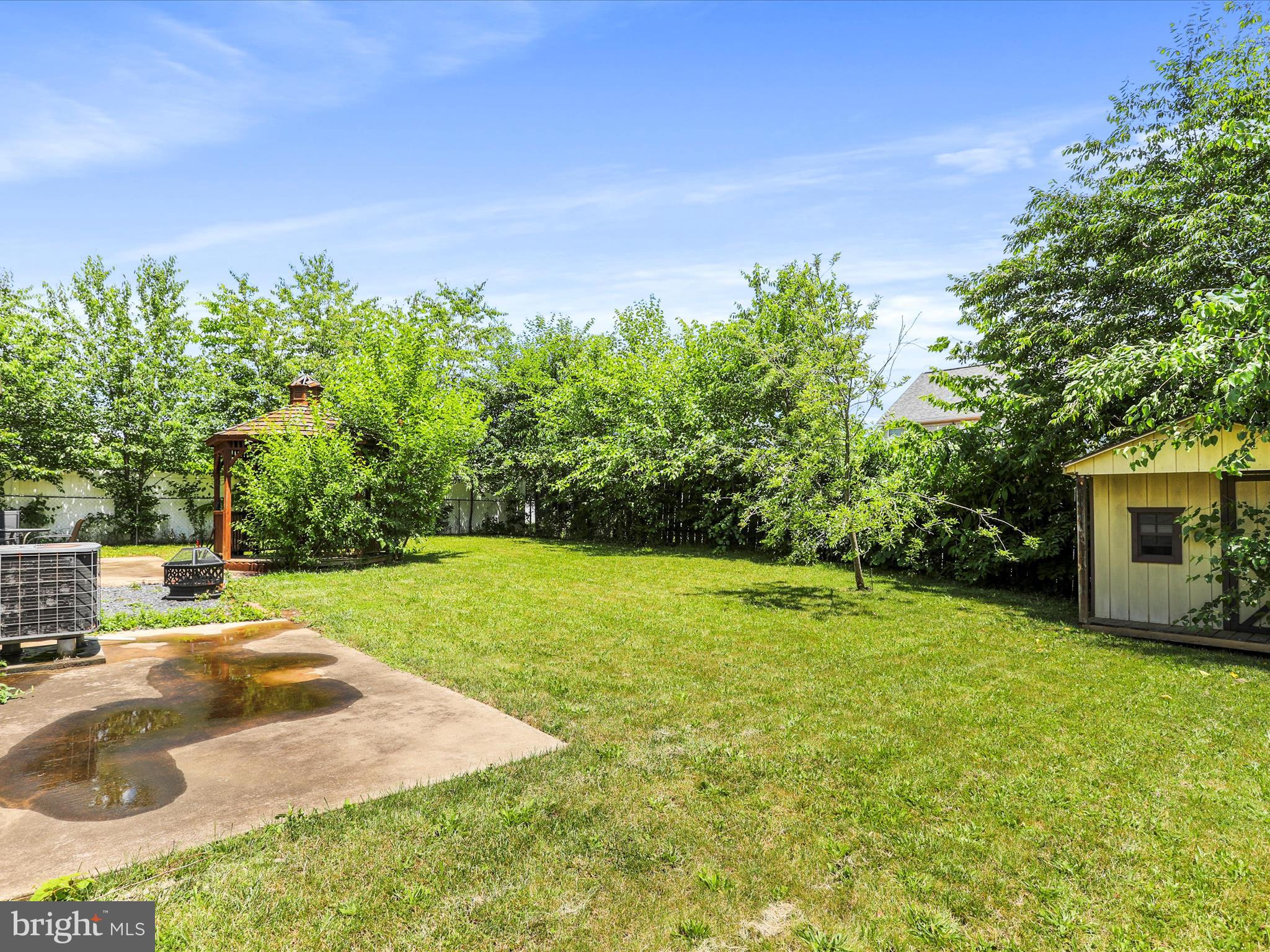 SYCAMORE VILLAGE - Residential