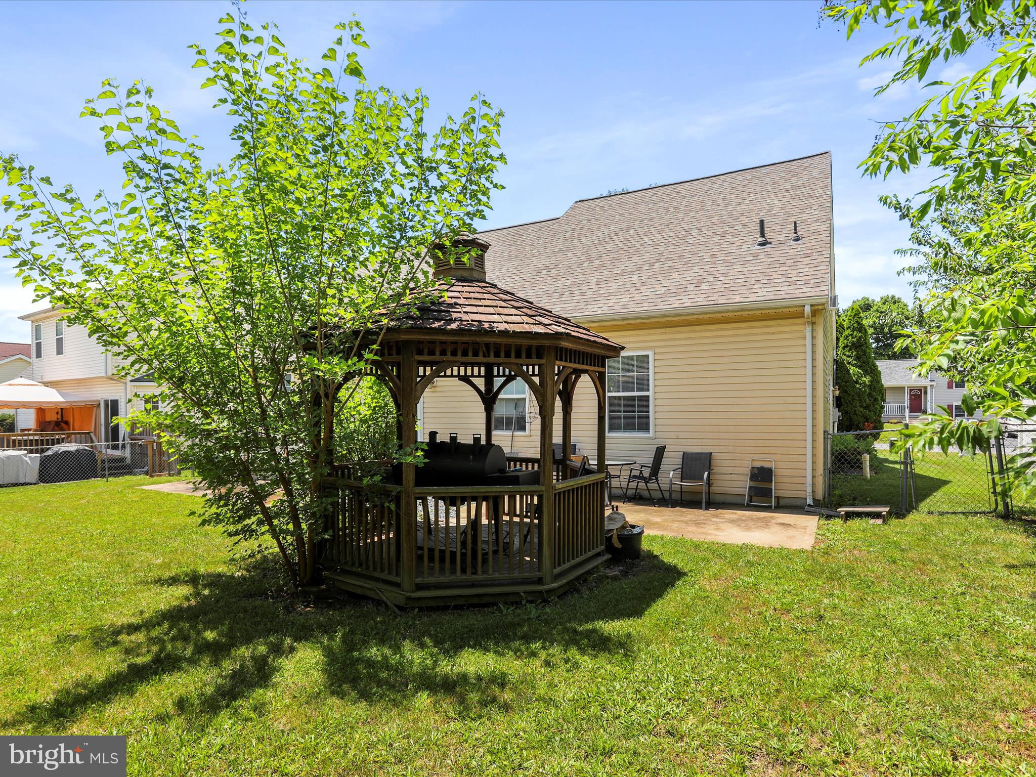 SYCAMORE VILLAGE - Residential