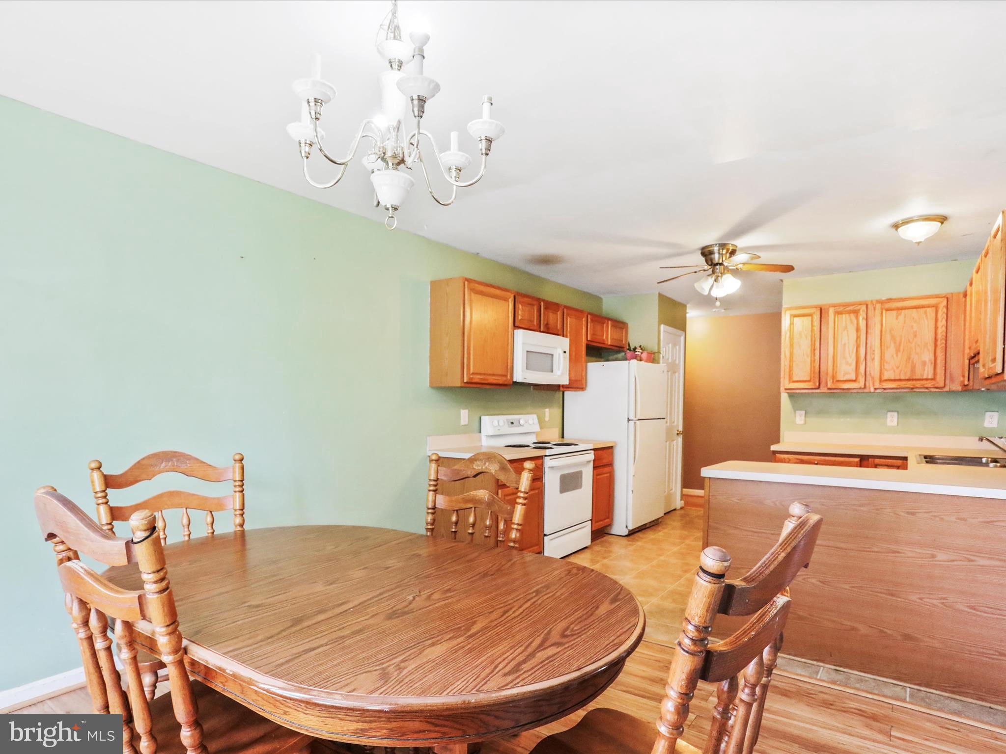 SYCAMORE VILLAGE - Residential