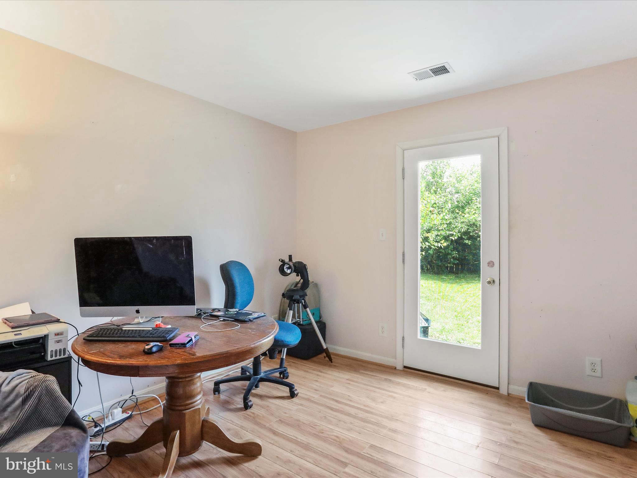 SYCAMORE VILLAGE - Residential