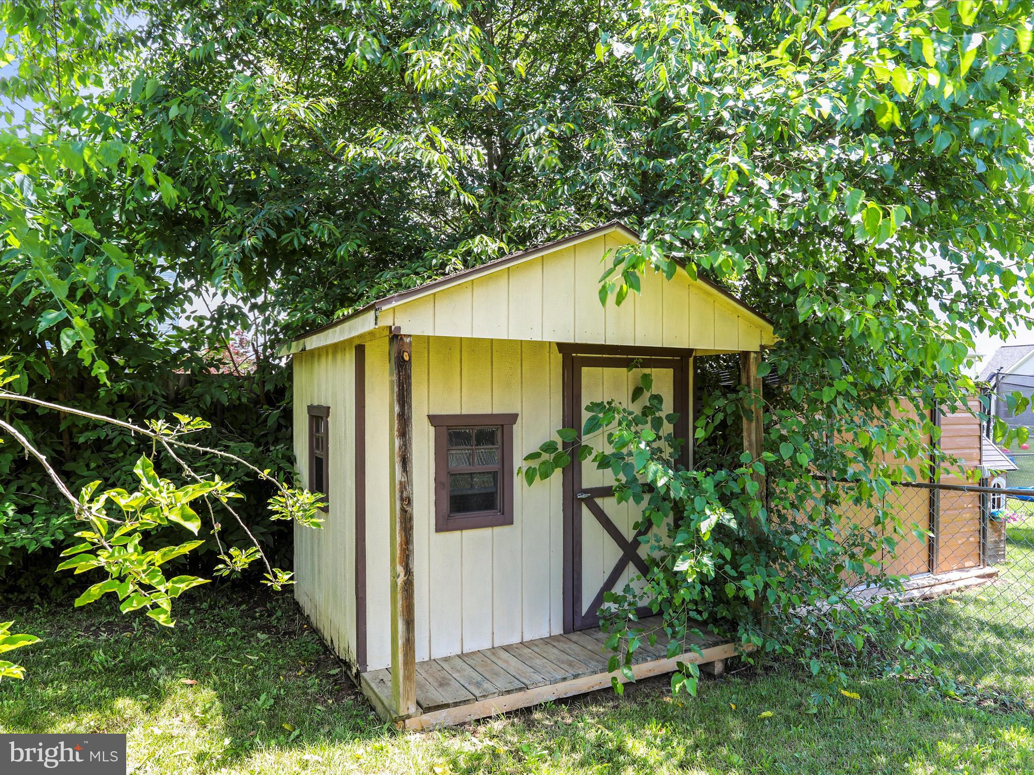 SYCAMORE VILLAGE - Residential