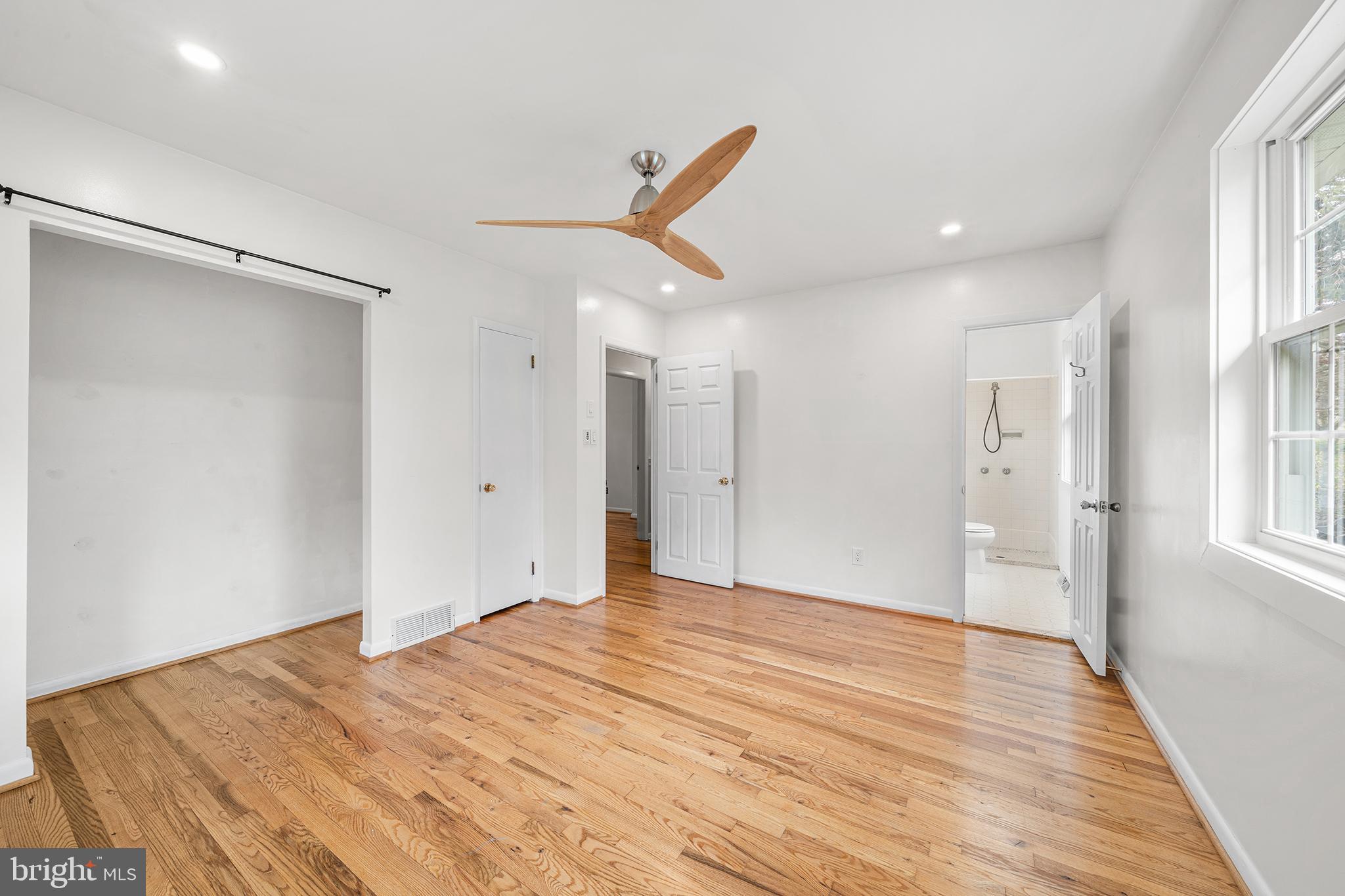 NEW HOPE HILLS - Residential