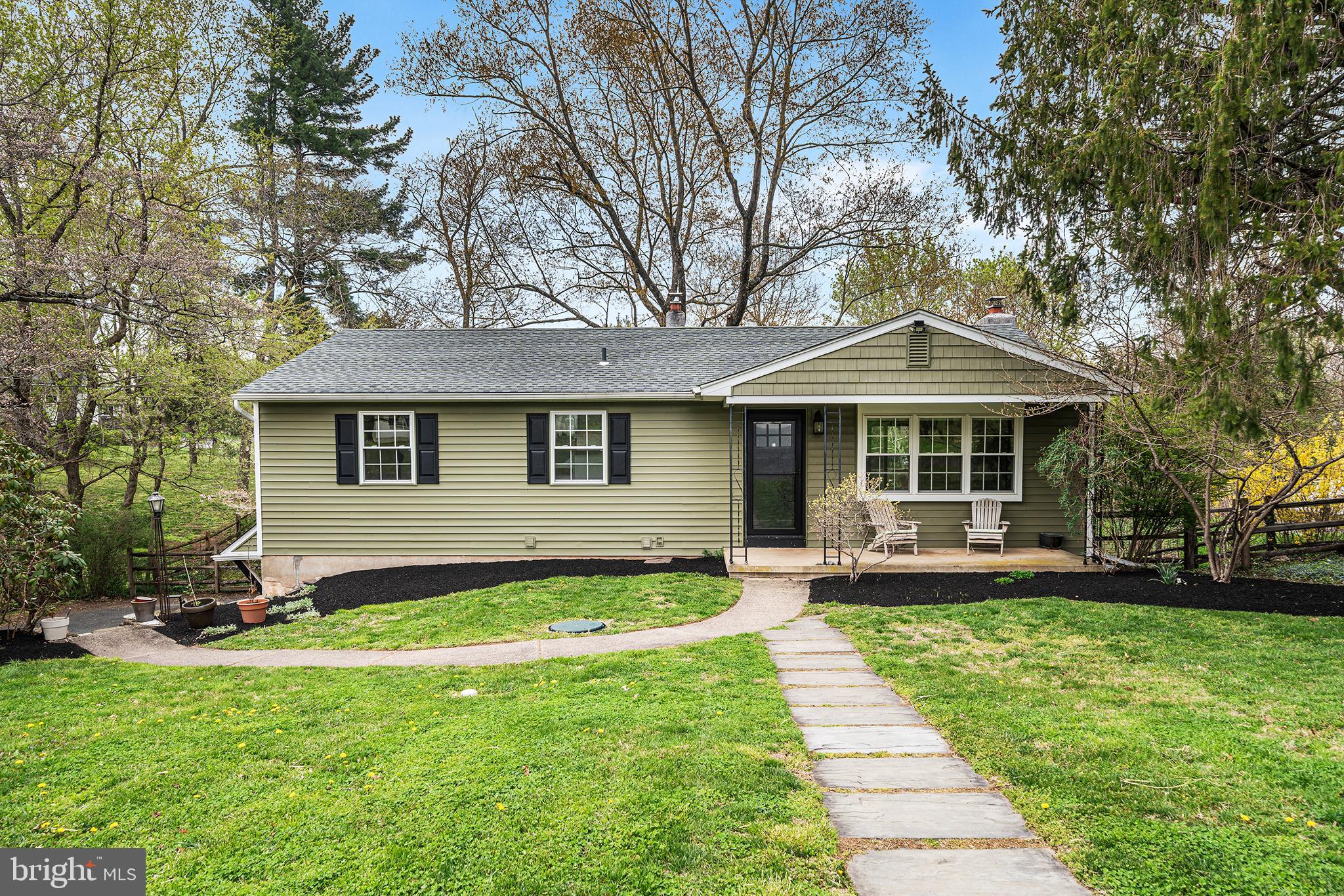 NEW HOPE HILLS - Residential