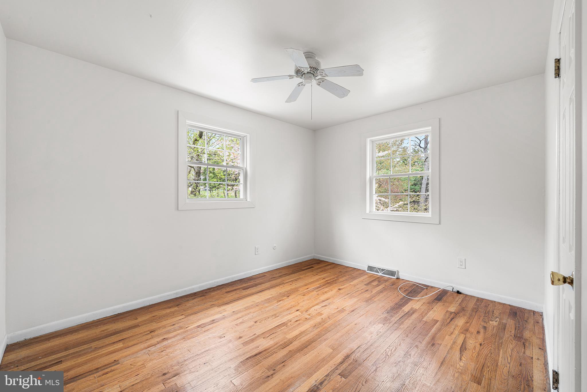 NEW HOPE HILLS - Residential