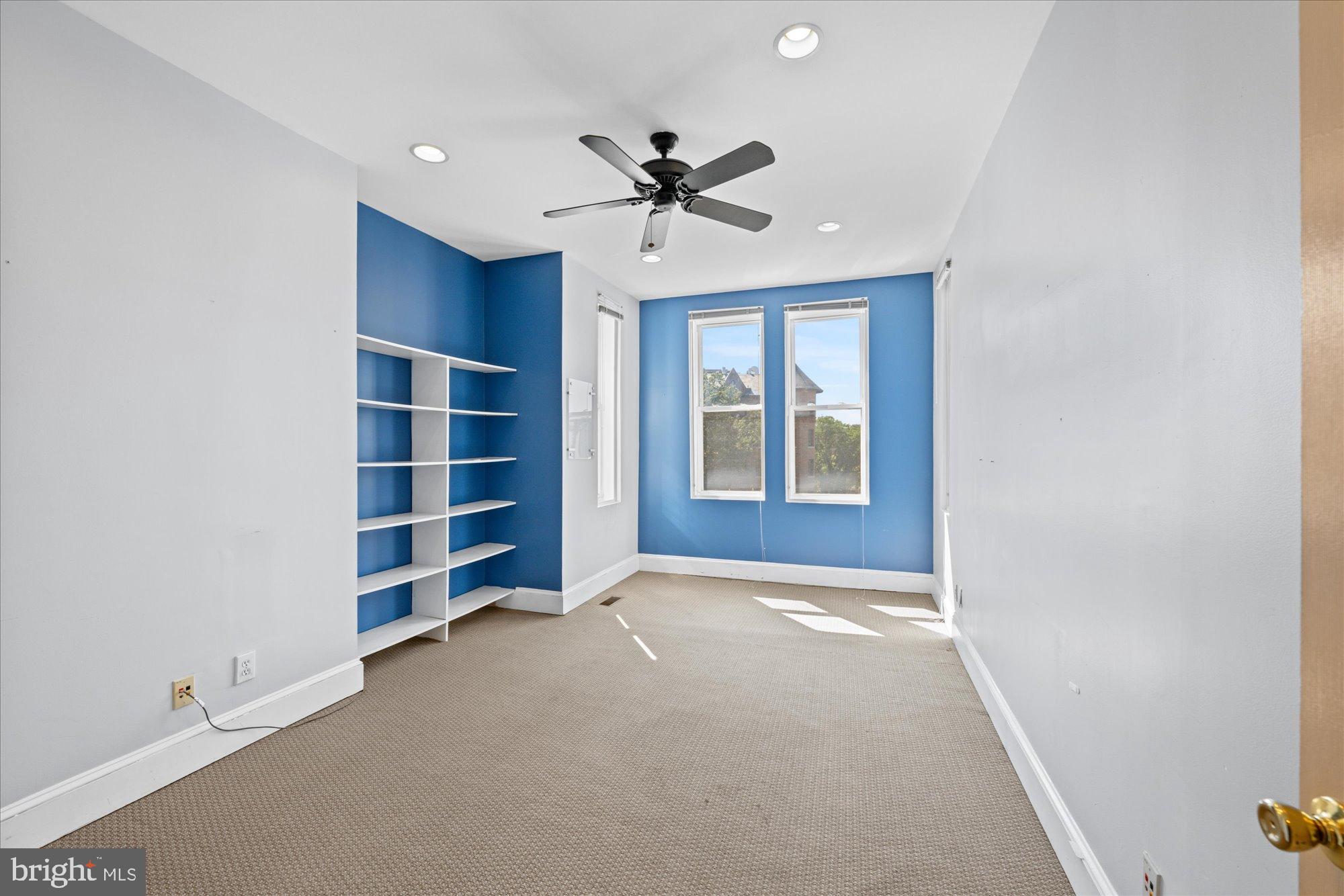 MOUNT VERNON TRIANGLE - Commercial Sale