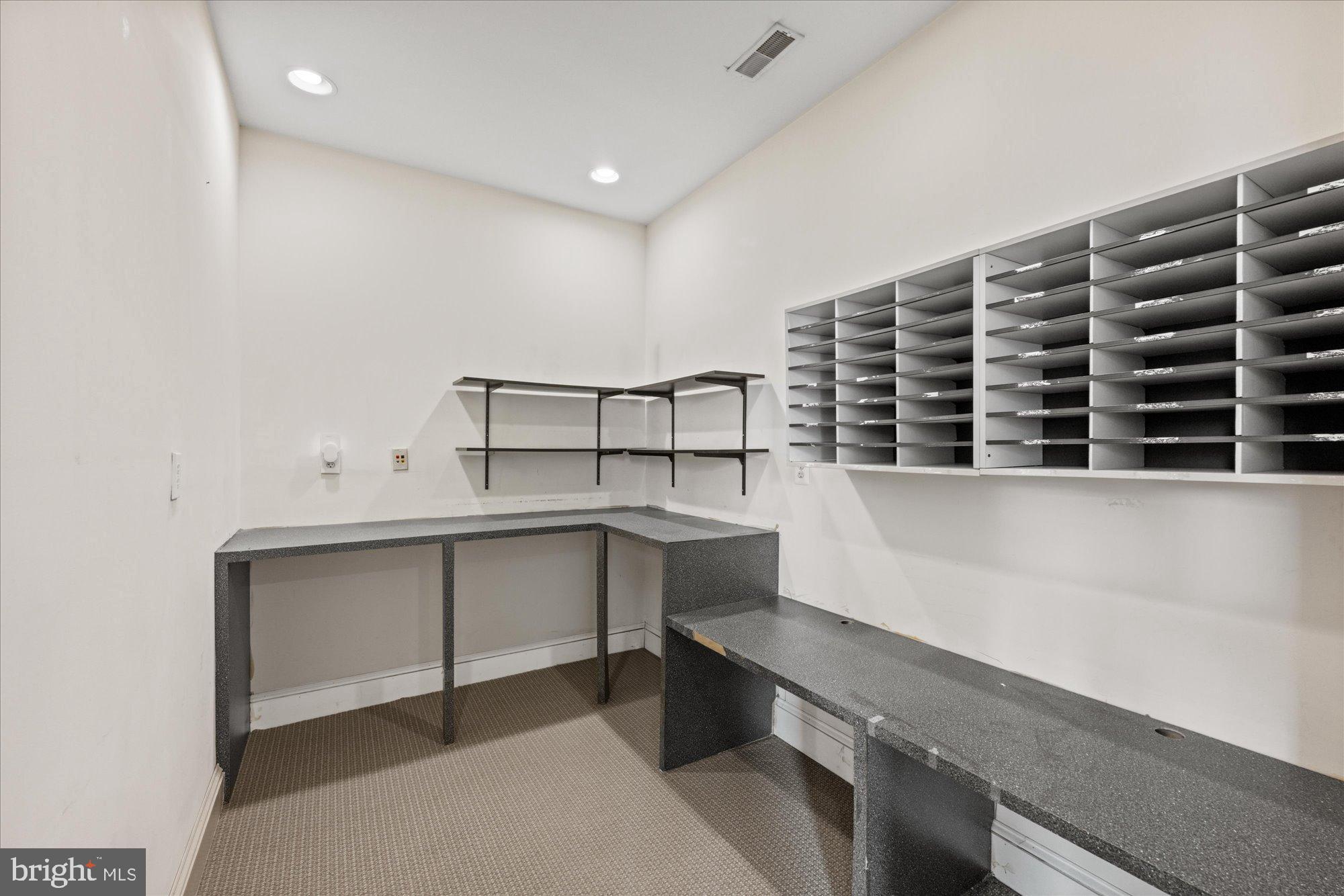 MOUNT VERNON TRIANGLE - Commercial Sale