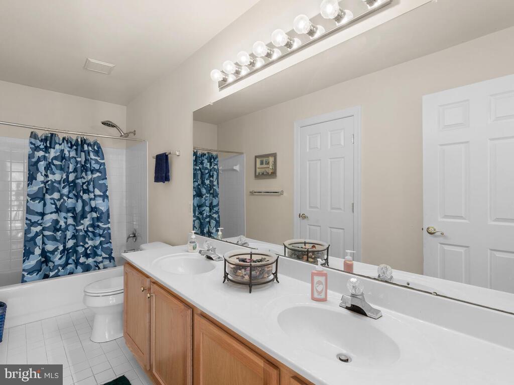 OLNEY OUTSIDE - Residential