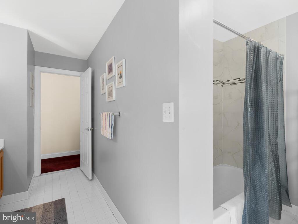 OLNEY OUTSIDE - Residential