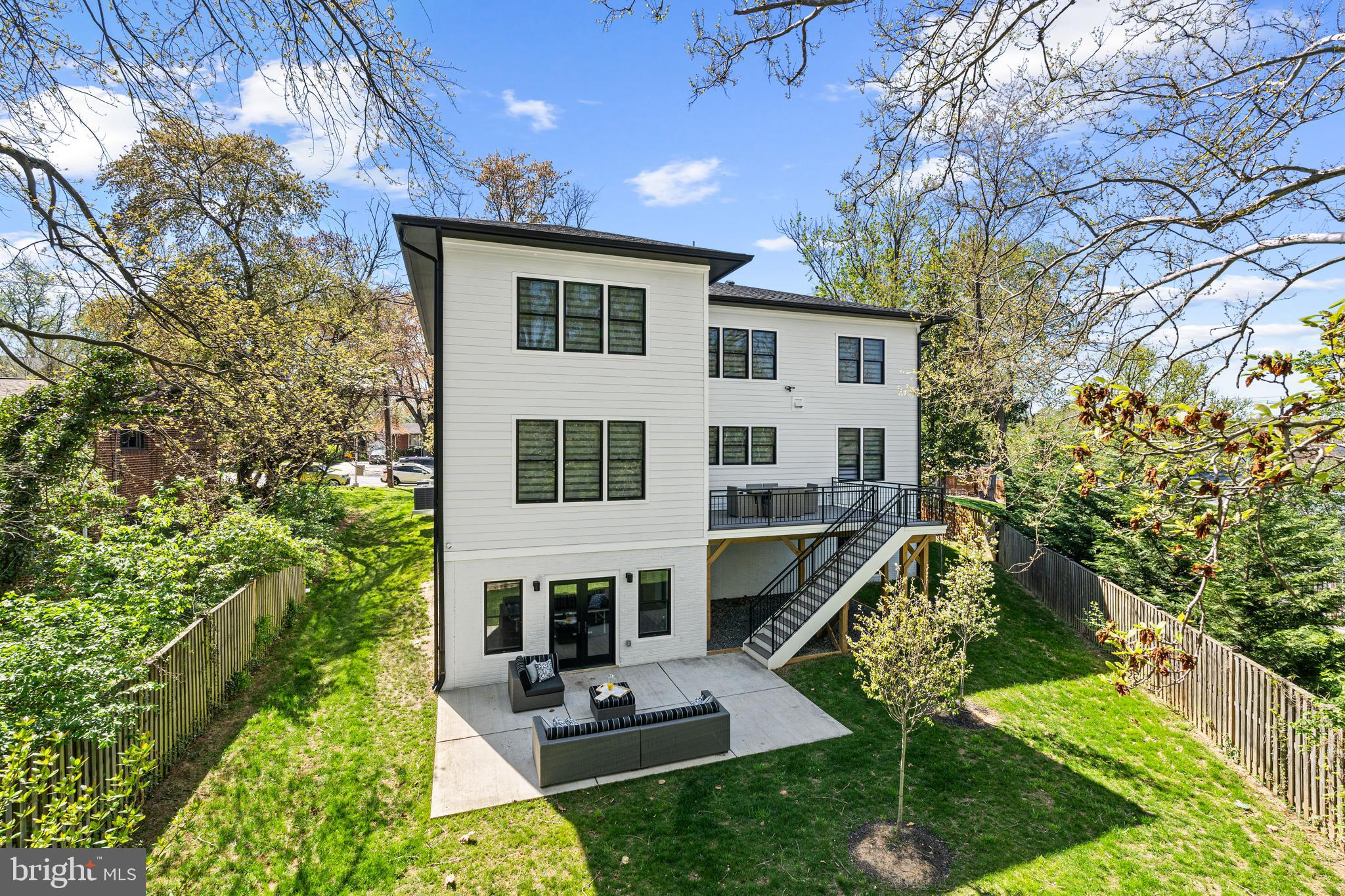 ROSEMONT - Residential