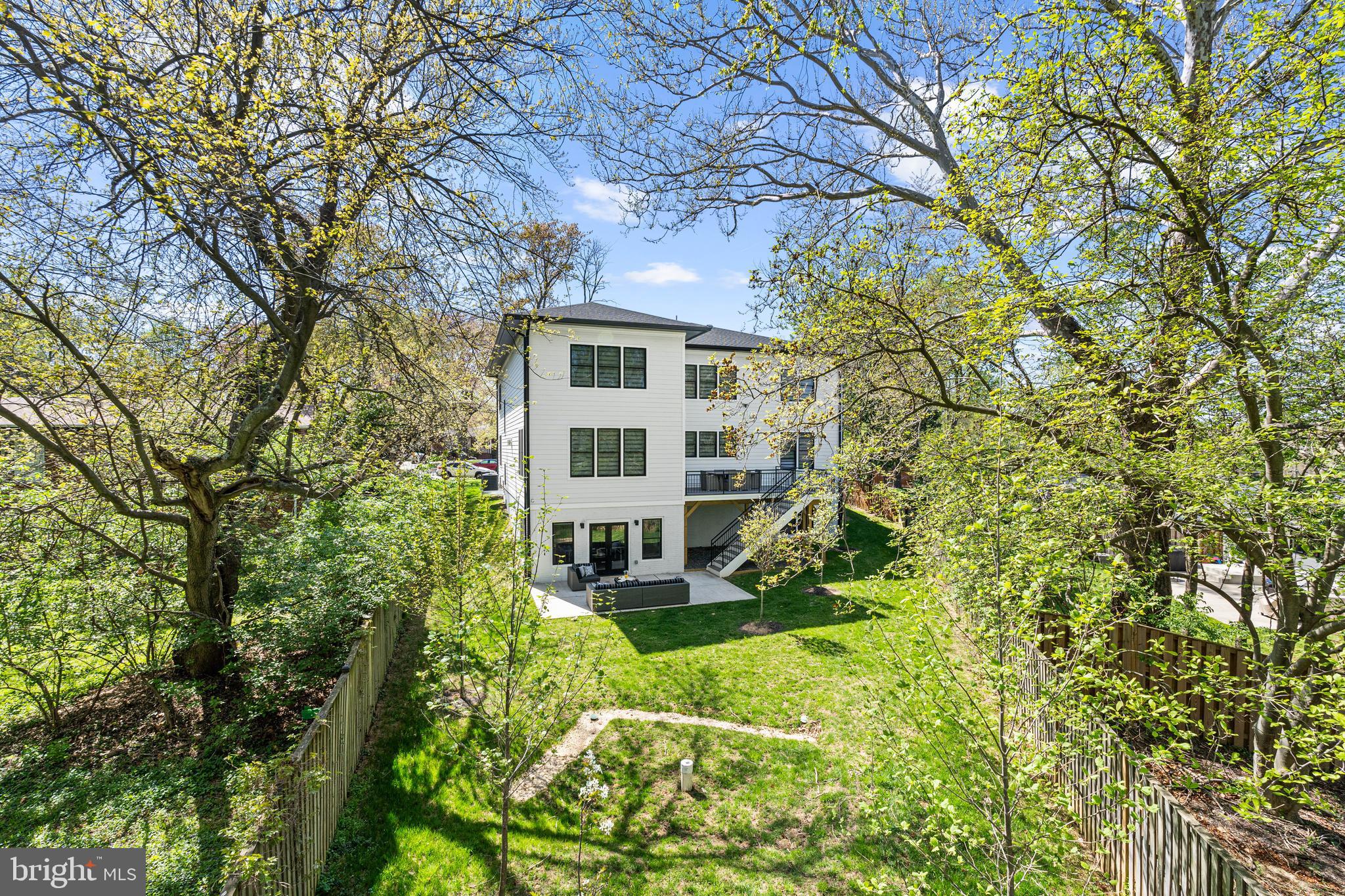 ROSEMONT - Residential