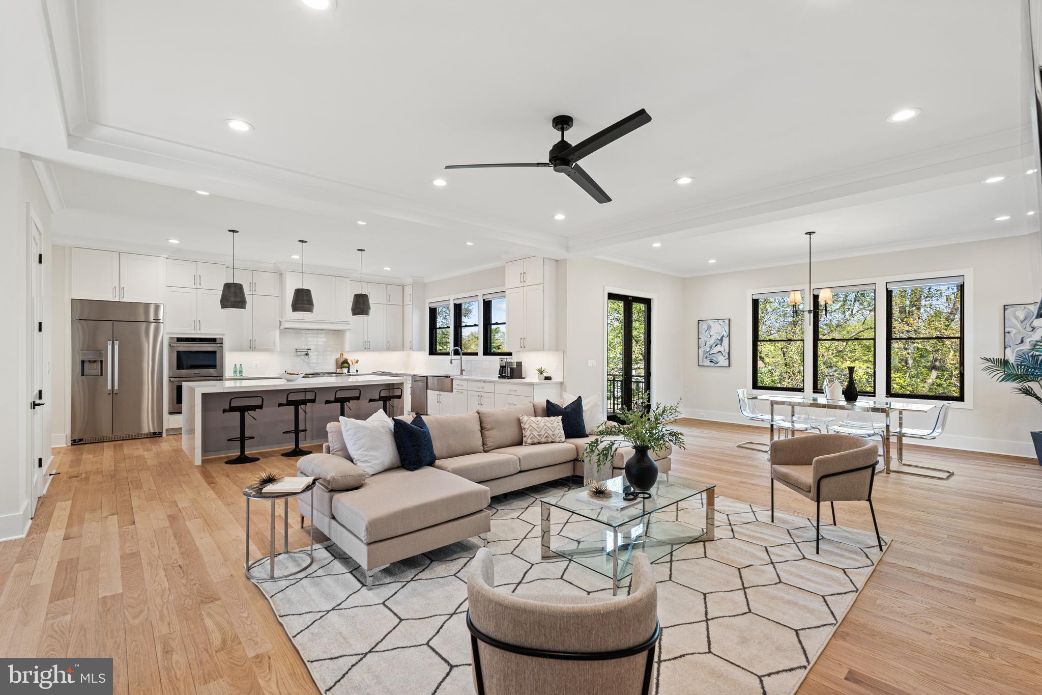 ROSEMONT - Residential