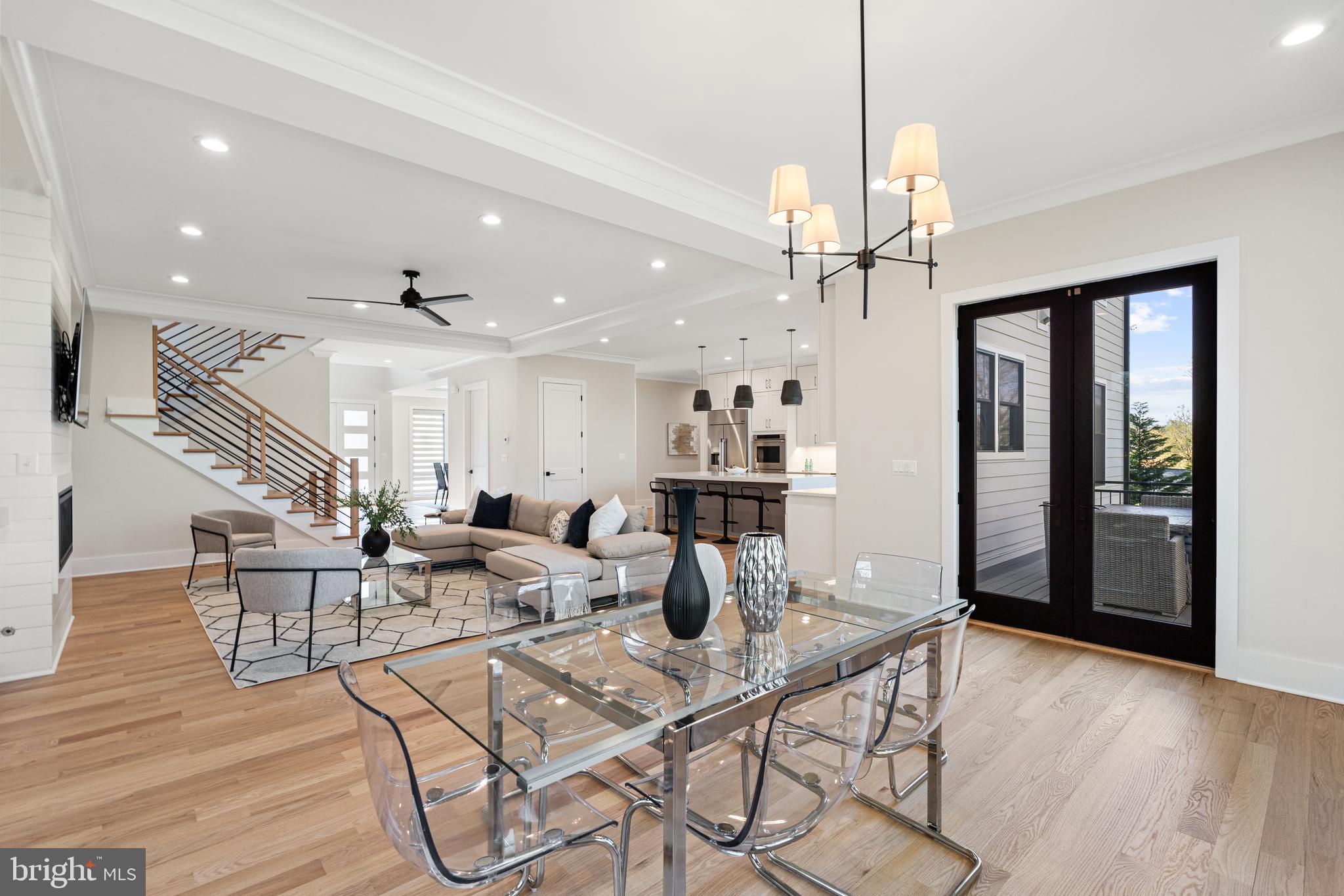 ROSEMONT - Residential