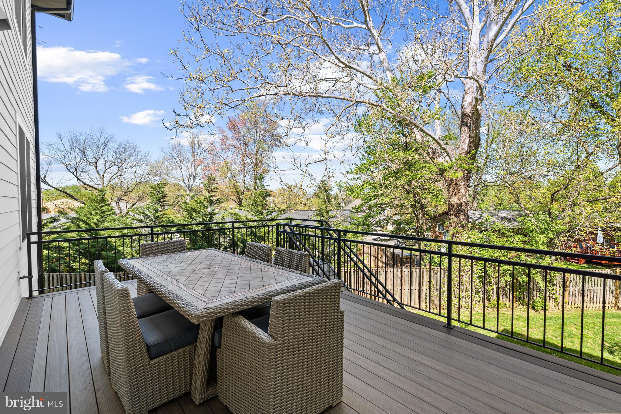 ROSEMONT - Residential