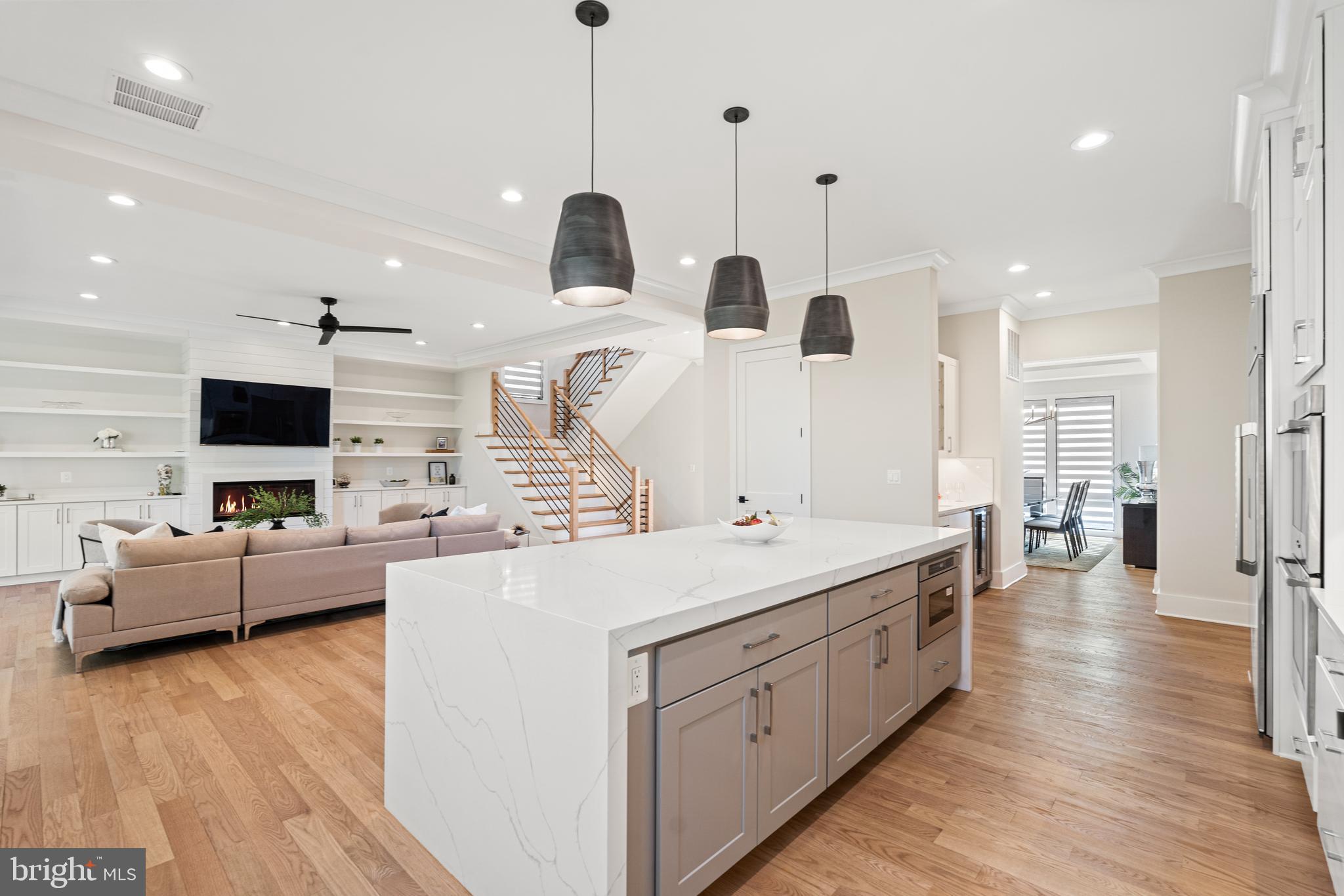 ROSEMONT - Residential