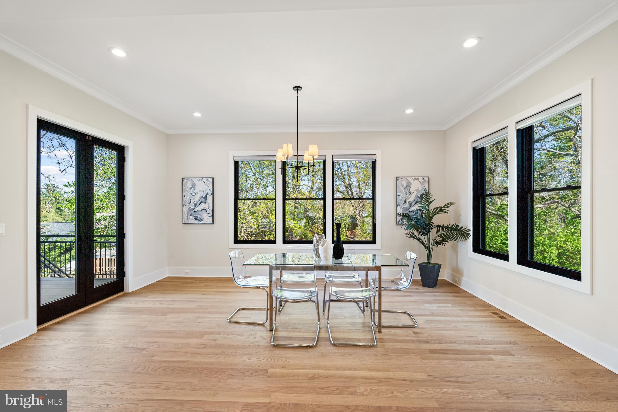 ROSEMONT - Residential