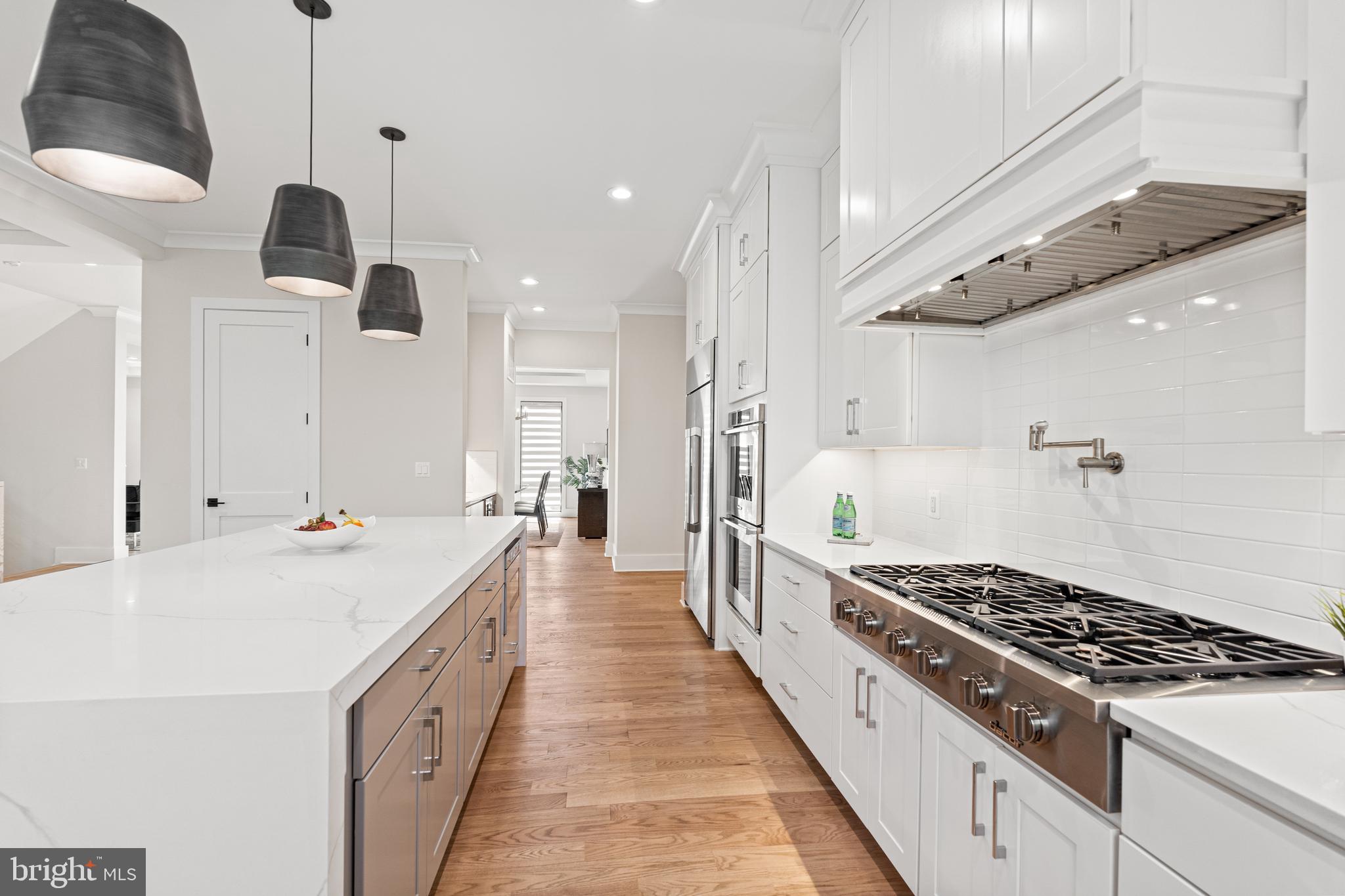 ROSEMONT - Residential