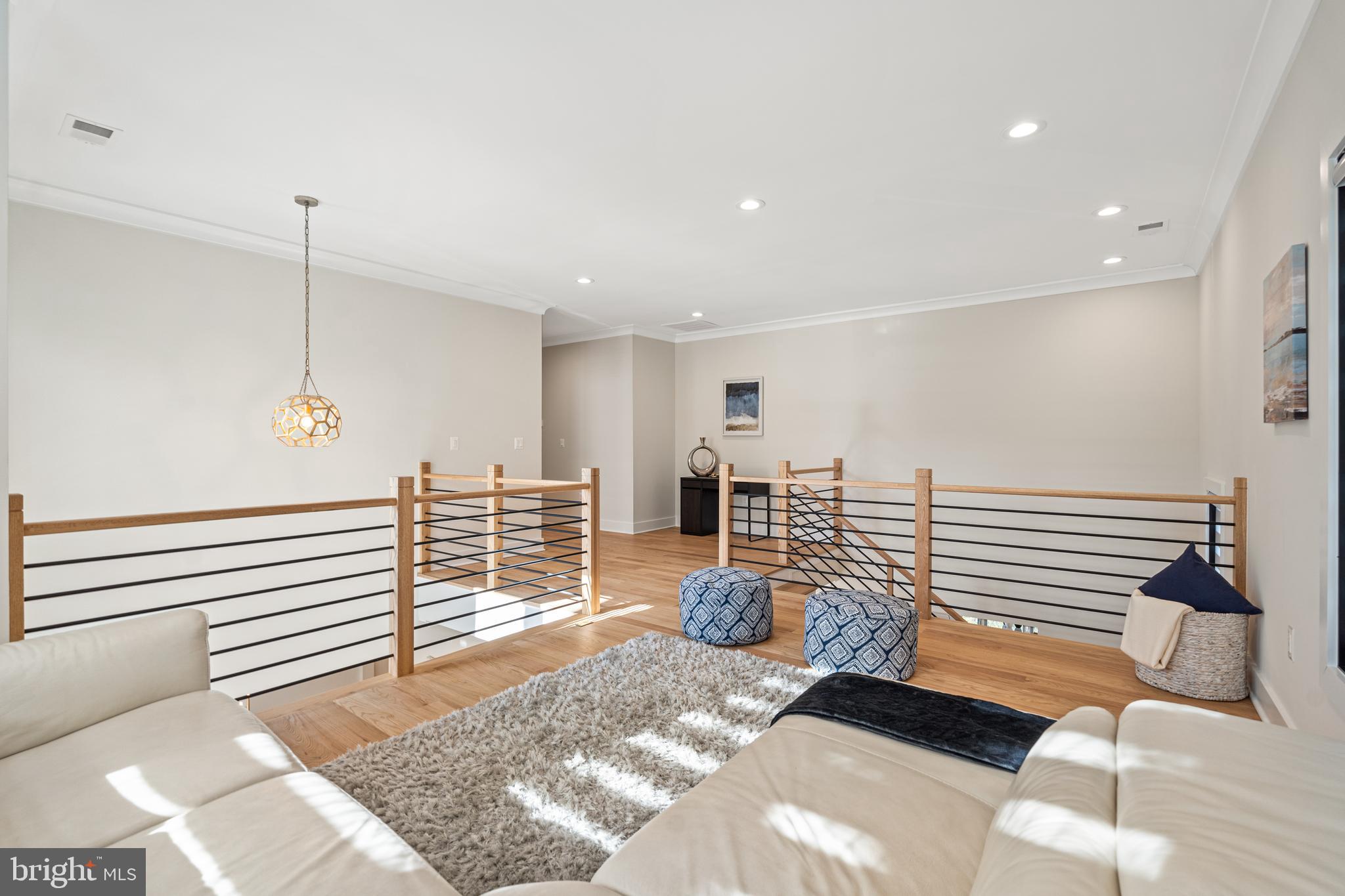 ROSEMONT - Residential