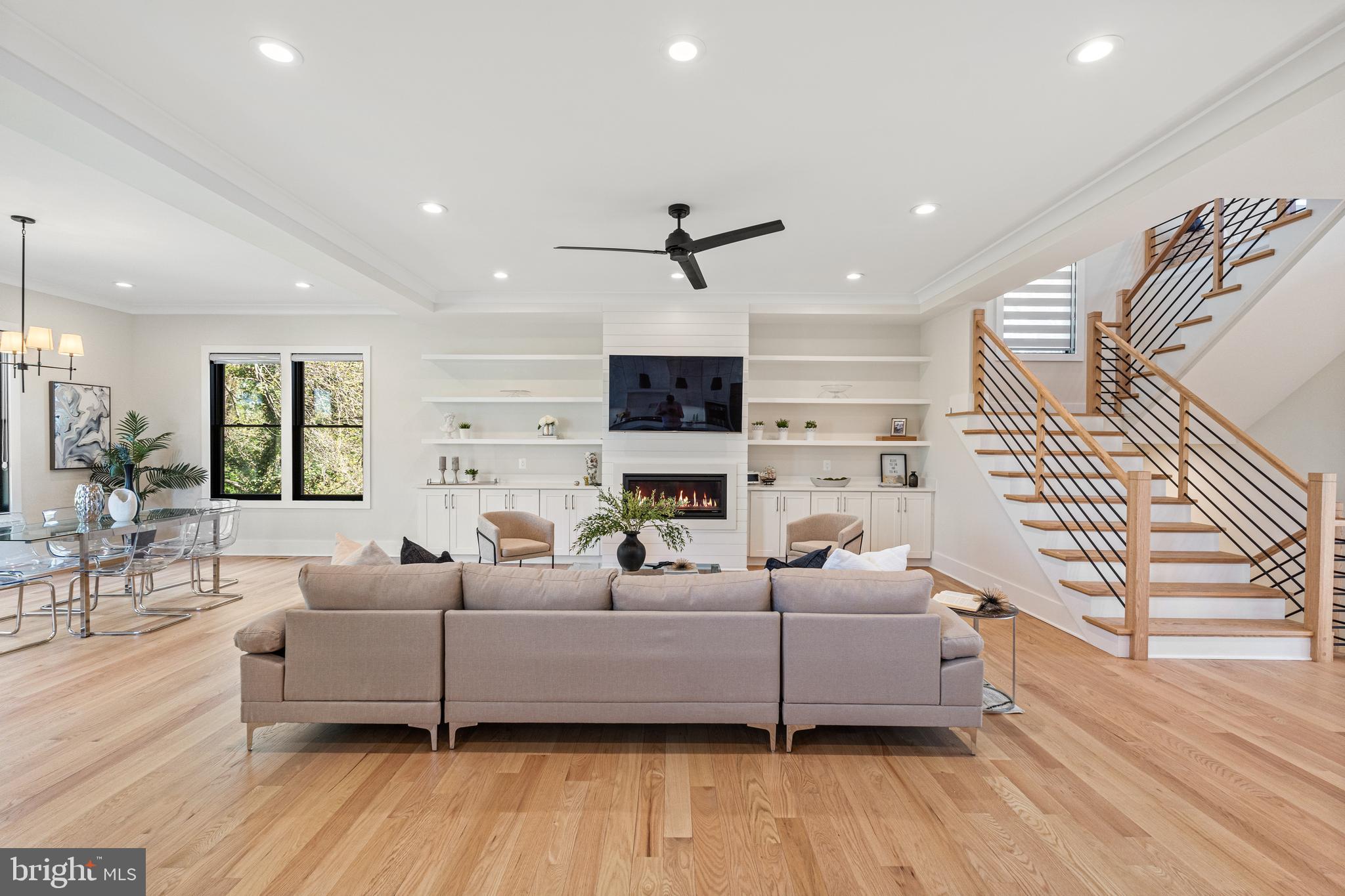 ROSEMONT - Residential