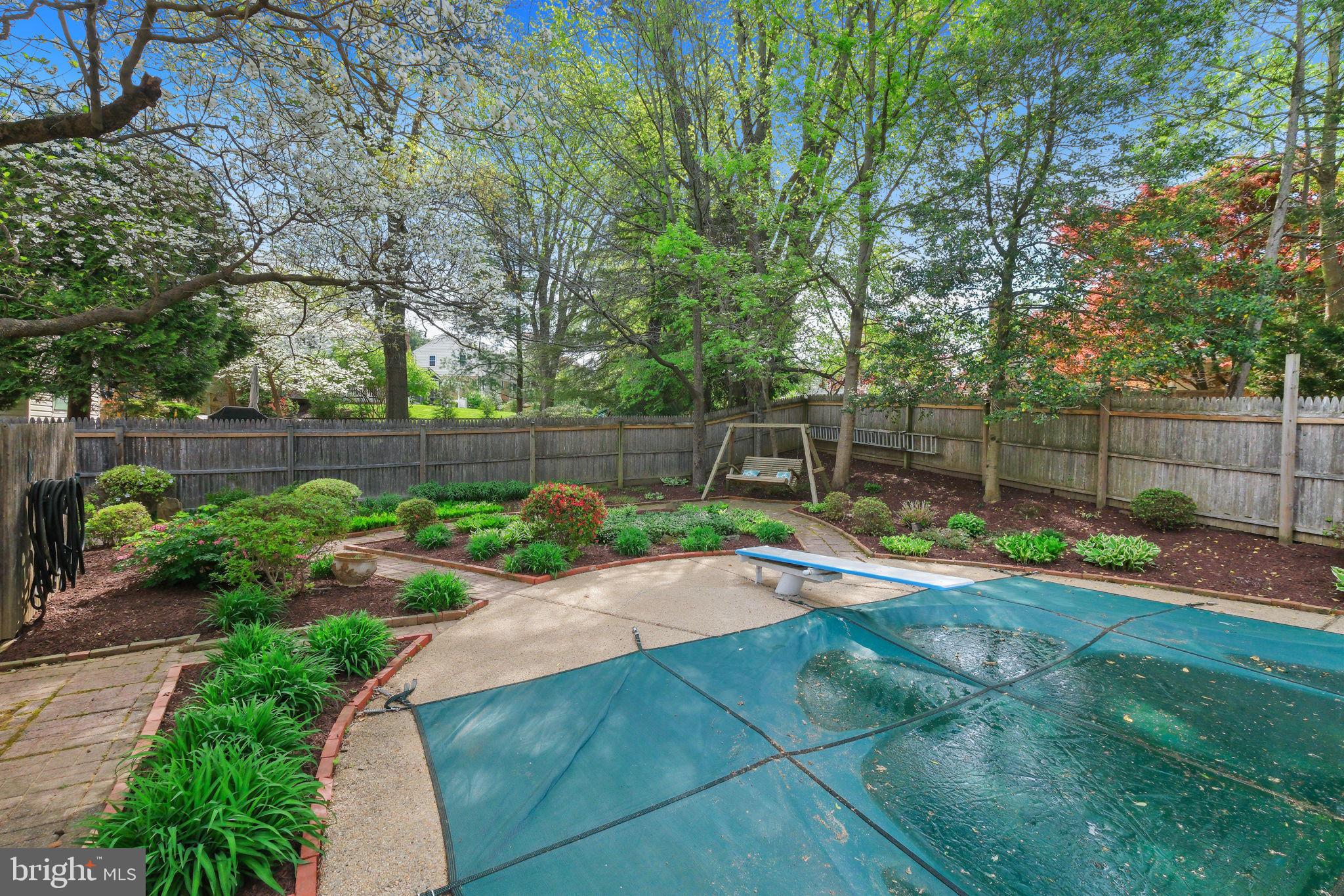 FOX HILLS WEST - Residential