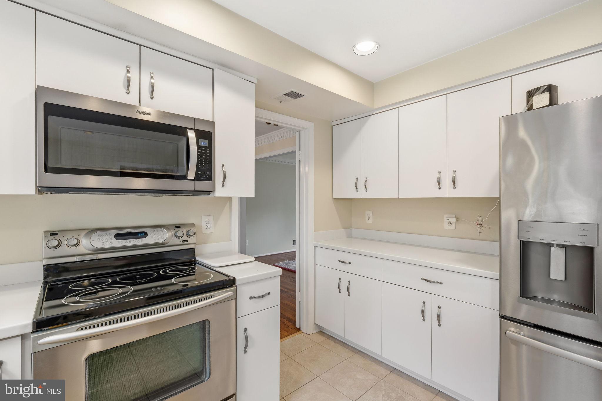 FOX HILLS WEST - Residential