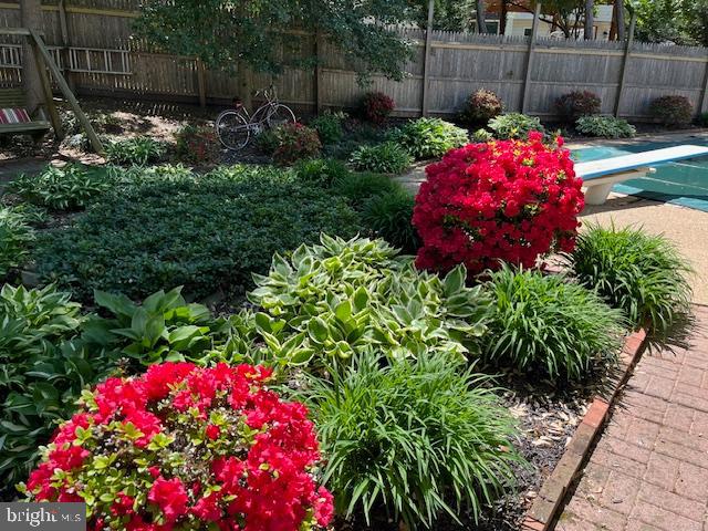 FOX HILLS WEST - Residential