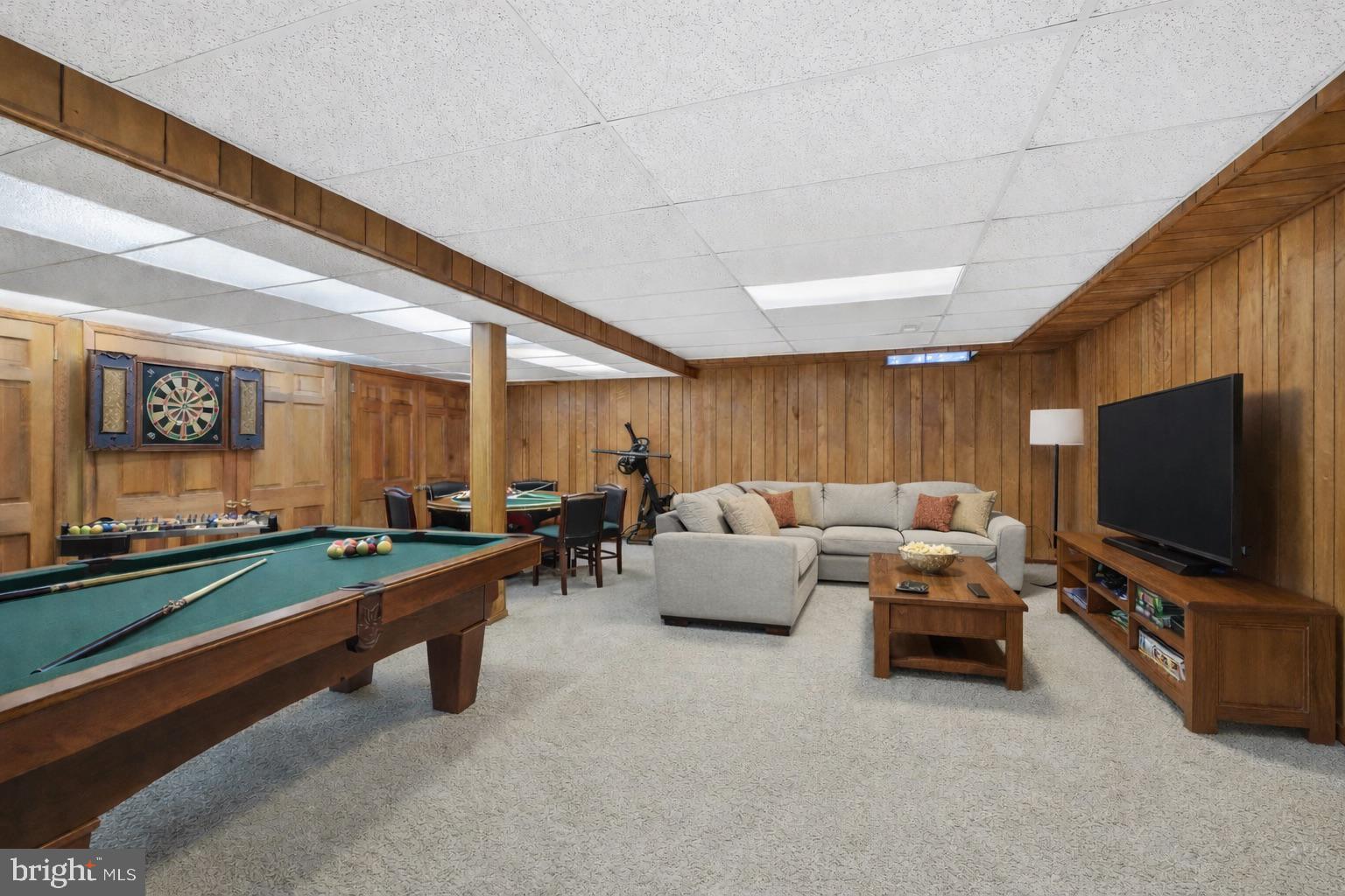 FOX HILLS WEST - Residential