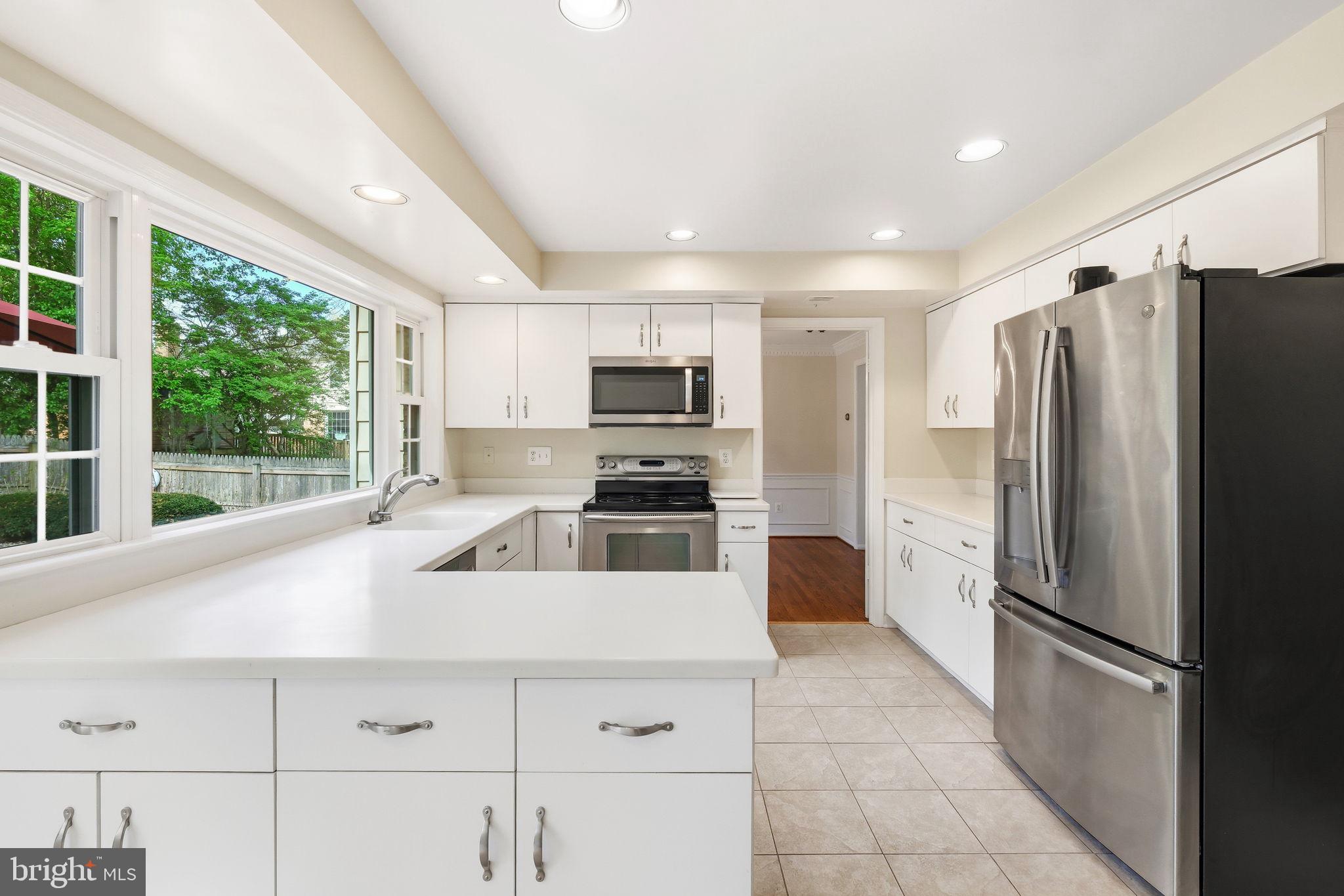 FOX HILLS WEST - Residential