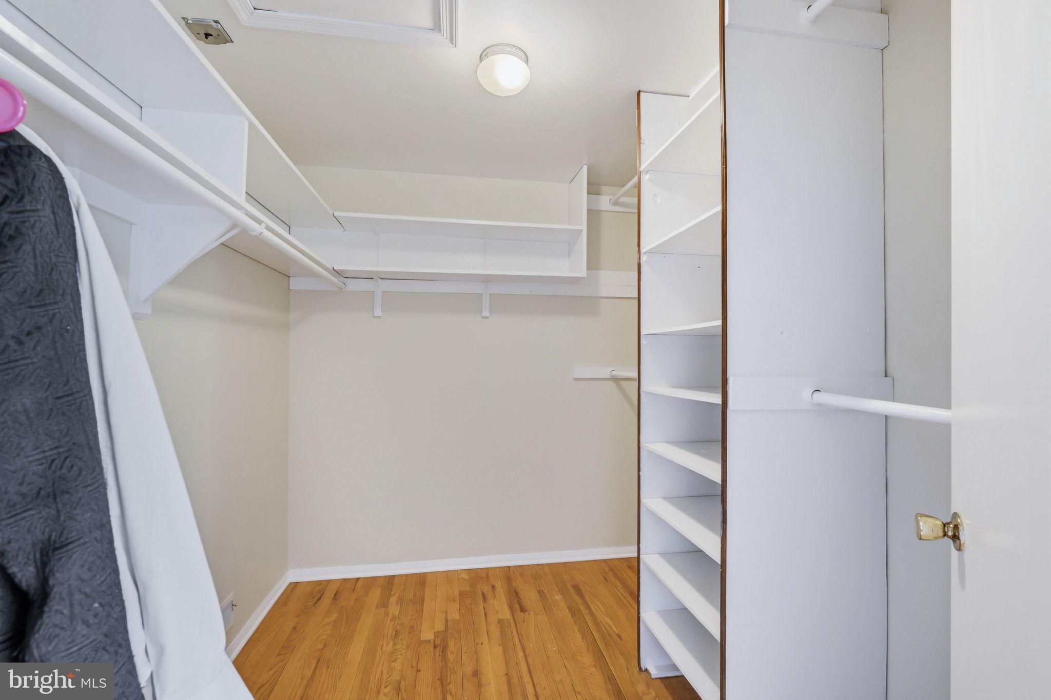 FOX HILLS WEST - Residential