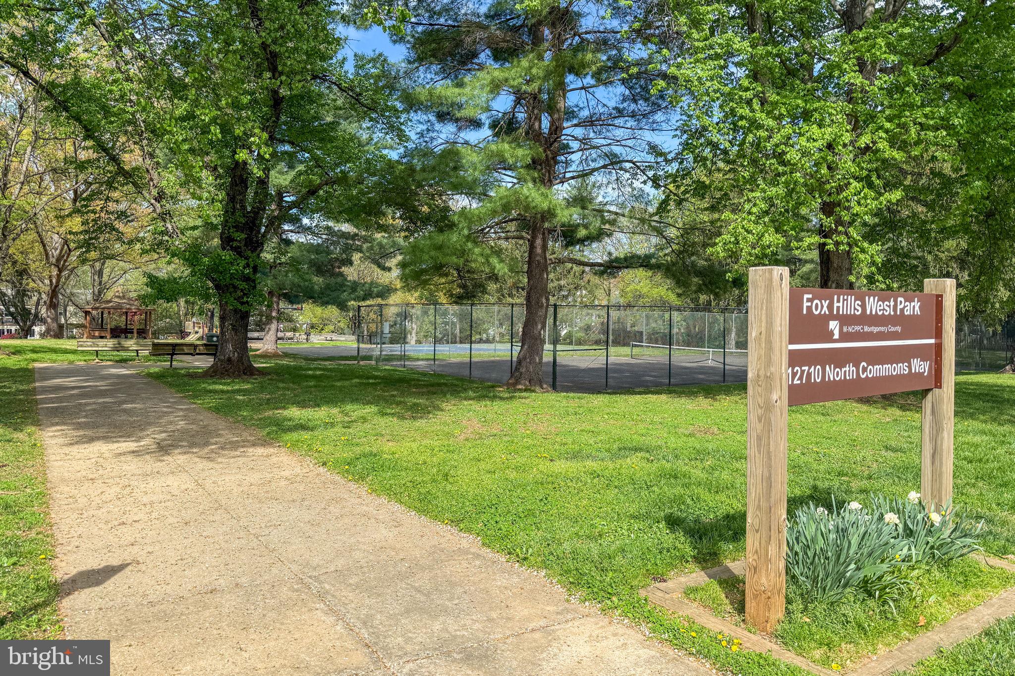 FOX HILLS WEST - Residential