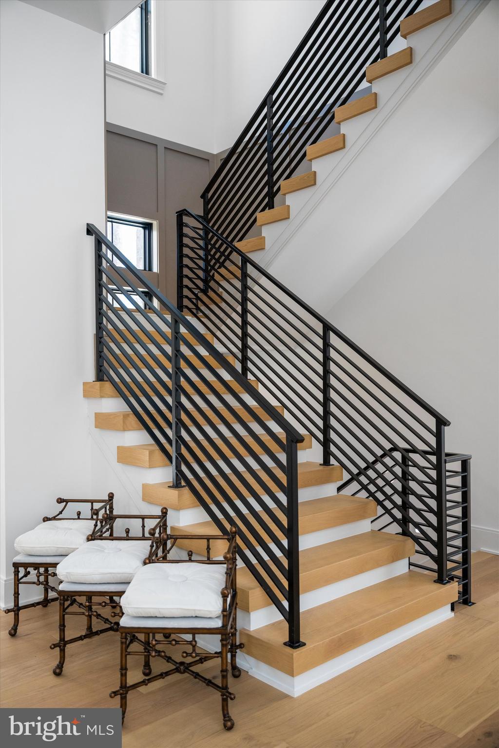 KENWOOD PARK - Residential