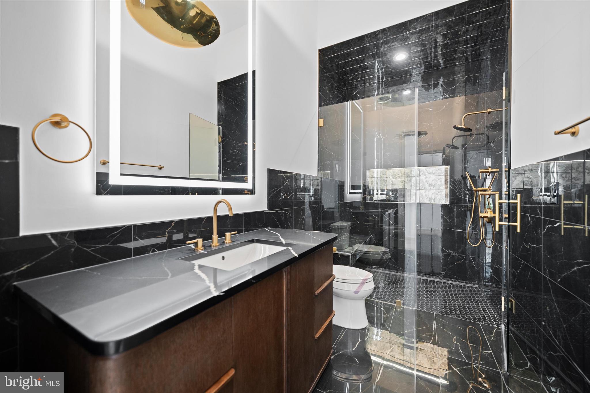 KENWOOD PARK - Residential