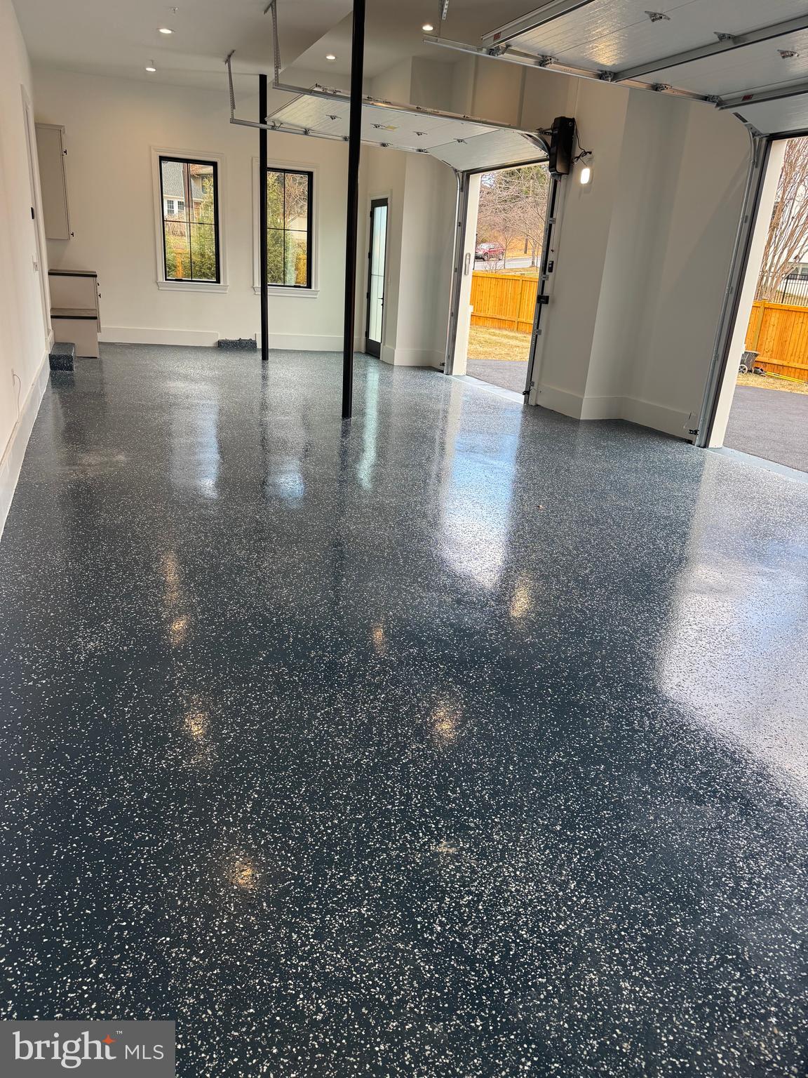 KENWOOD PARK - Residential