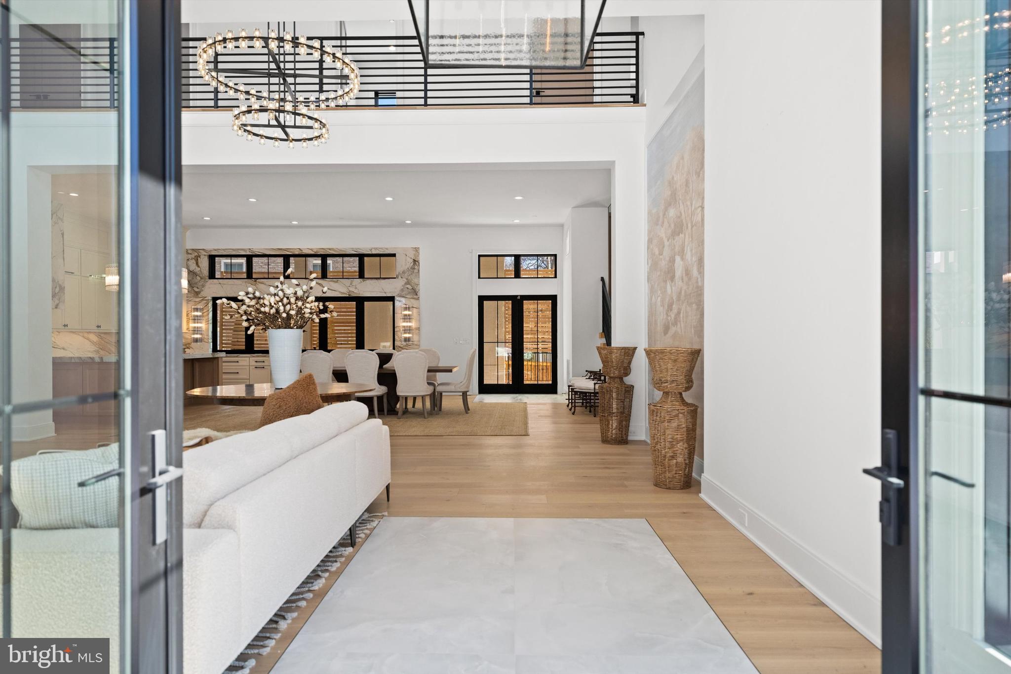 KENWOOD PARK - Residential