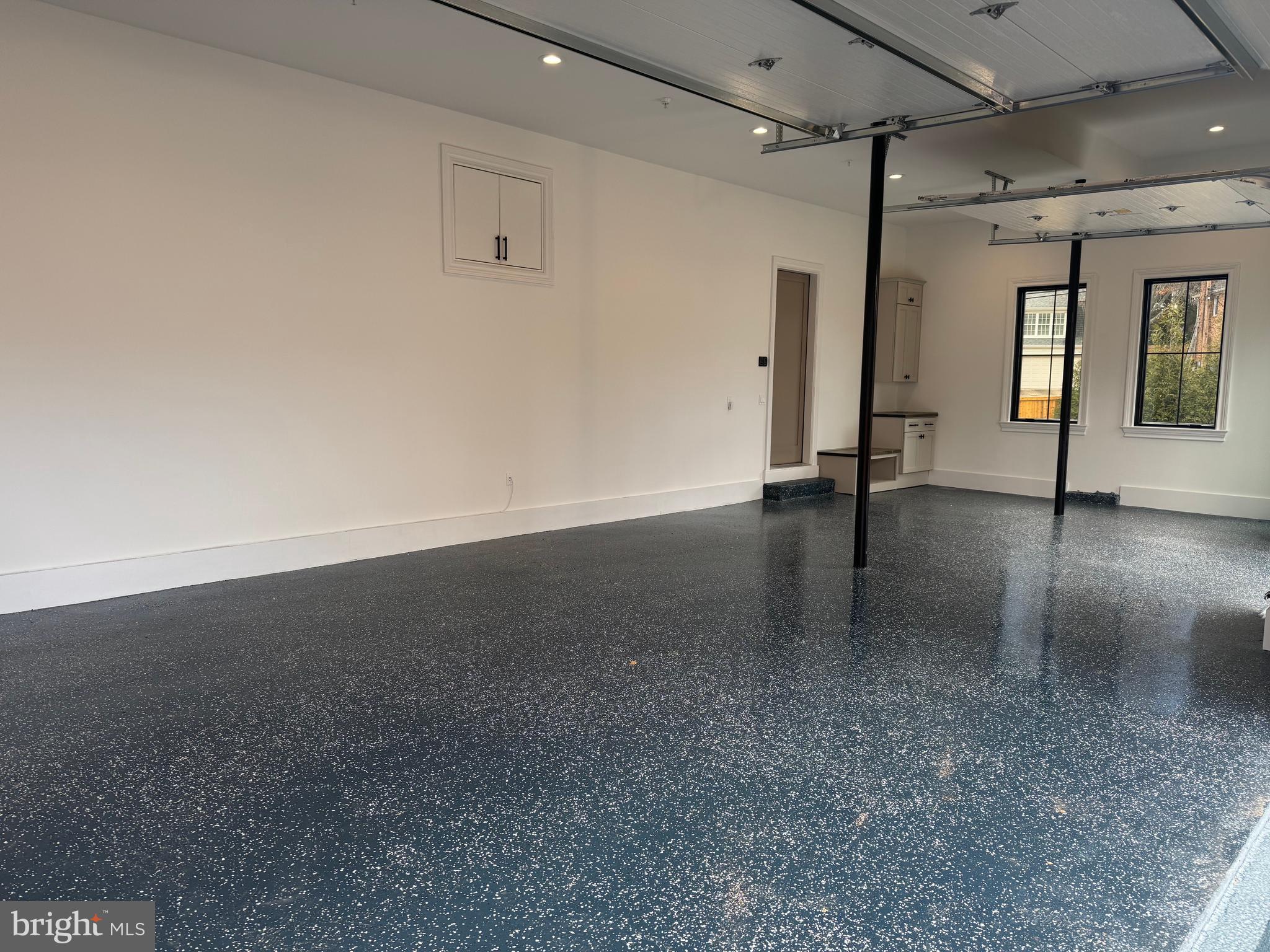 KENWOOD PARK - Residential