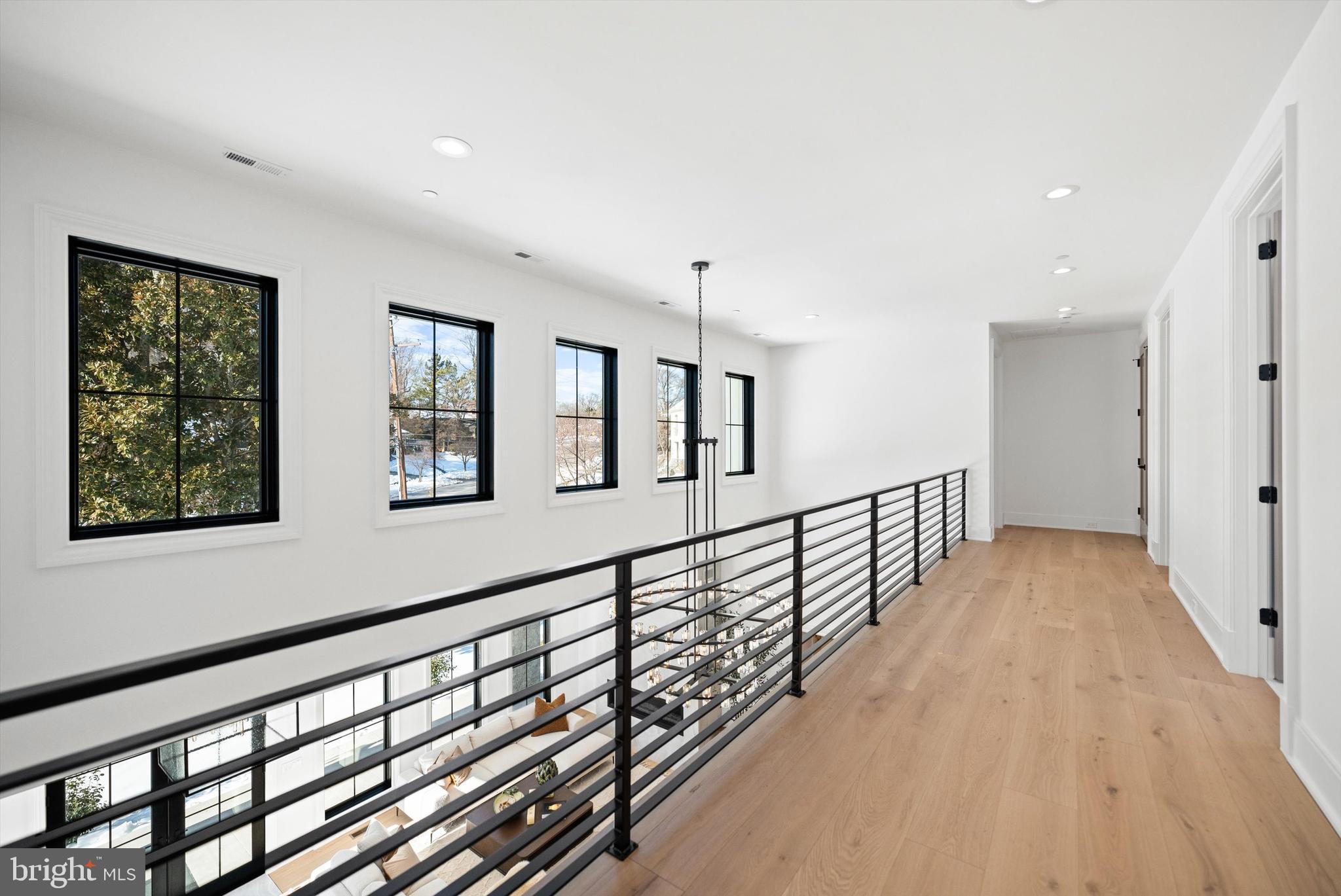 KENWOOD PARK - Residential