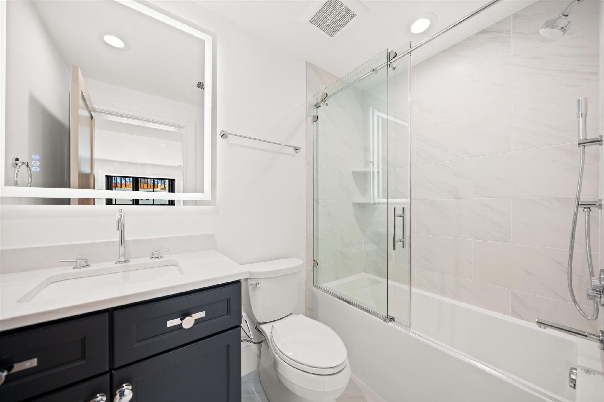 KENWOOD PARK - Residential