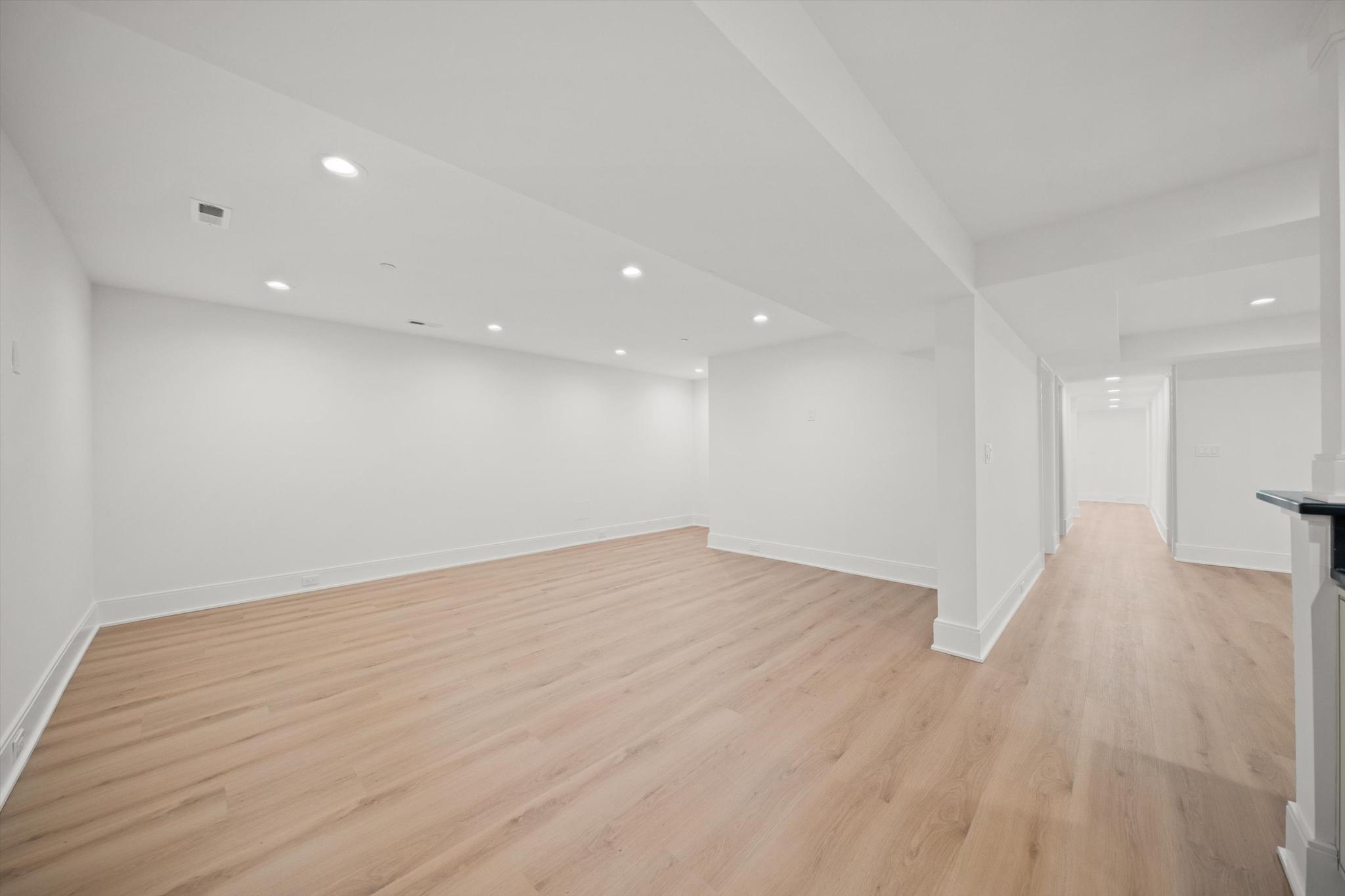 KENWOOD PARK - Residential