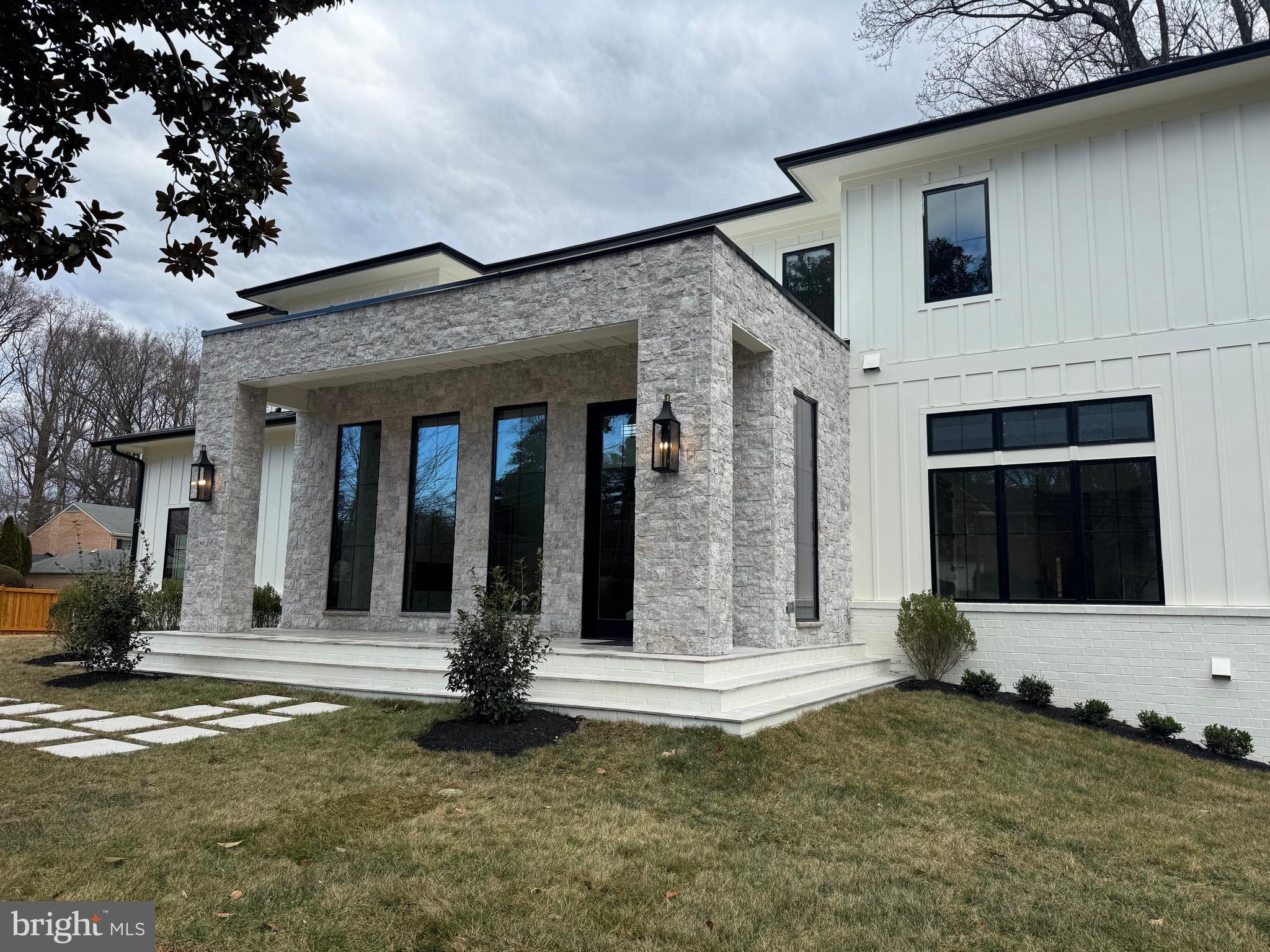 KENWOOD PARK - Residential