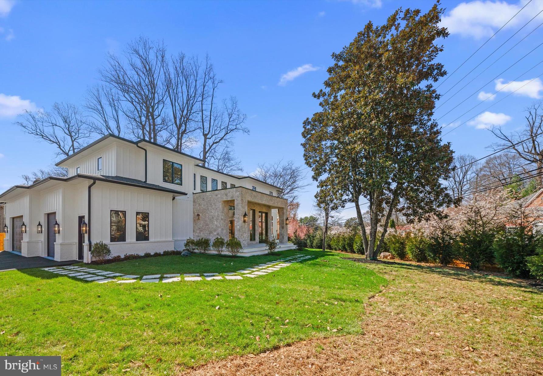 KENWOOD PARK - Residential