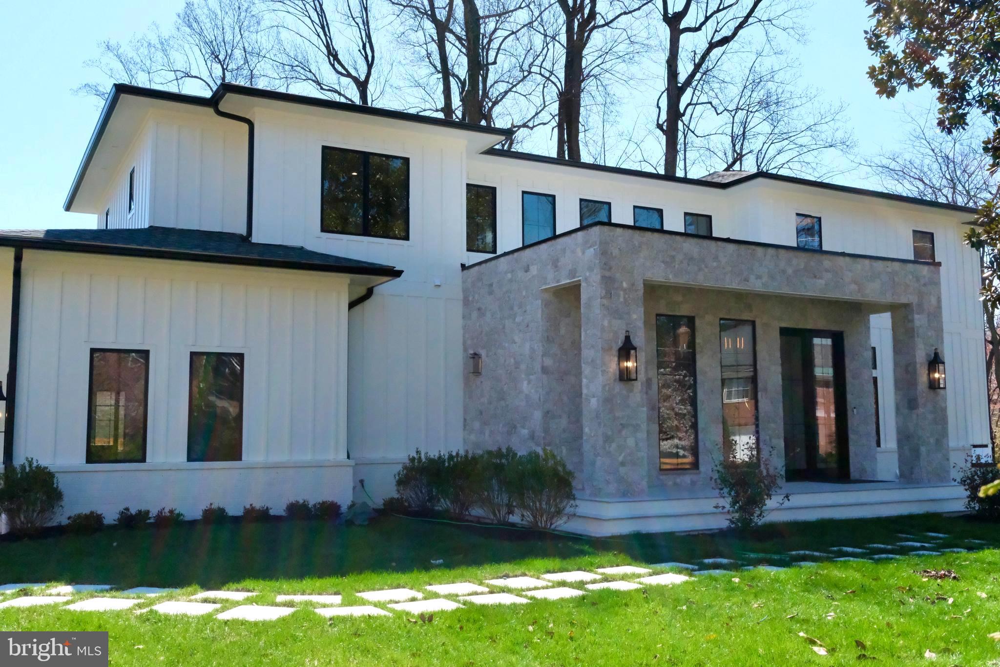 KENWOOD PARK - Residential