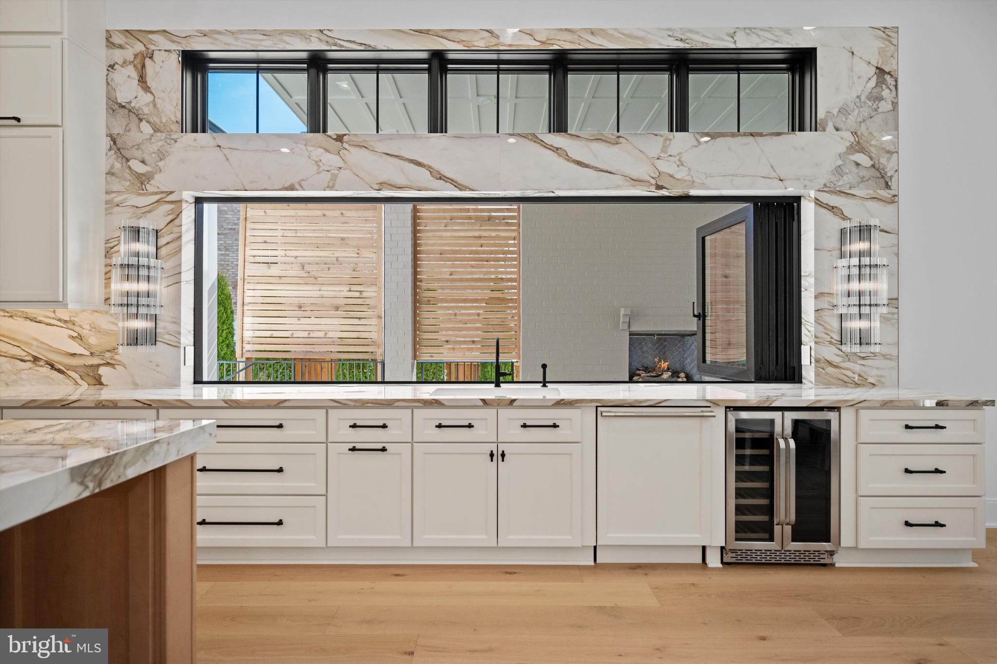 KENWOOD PARK - Residential