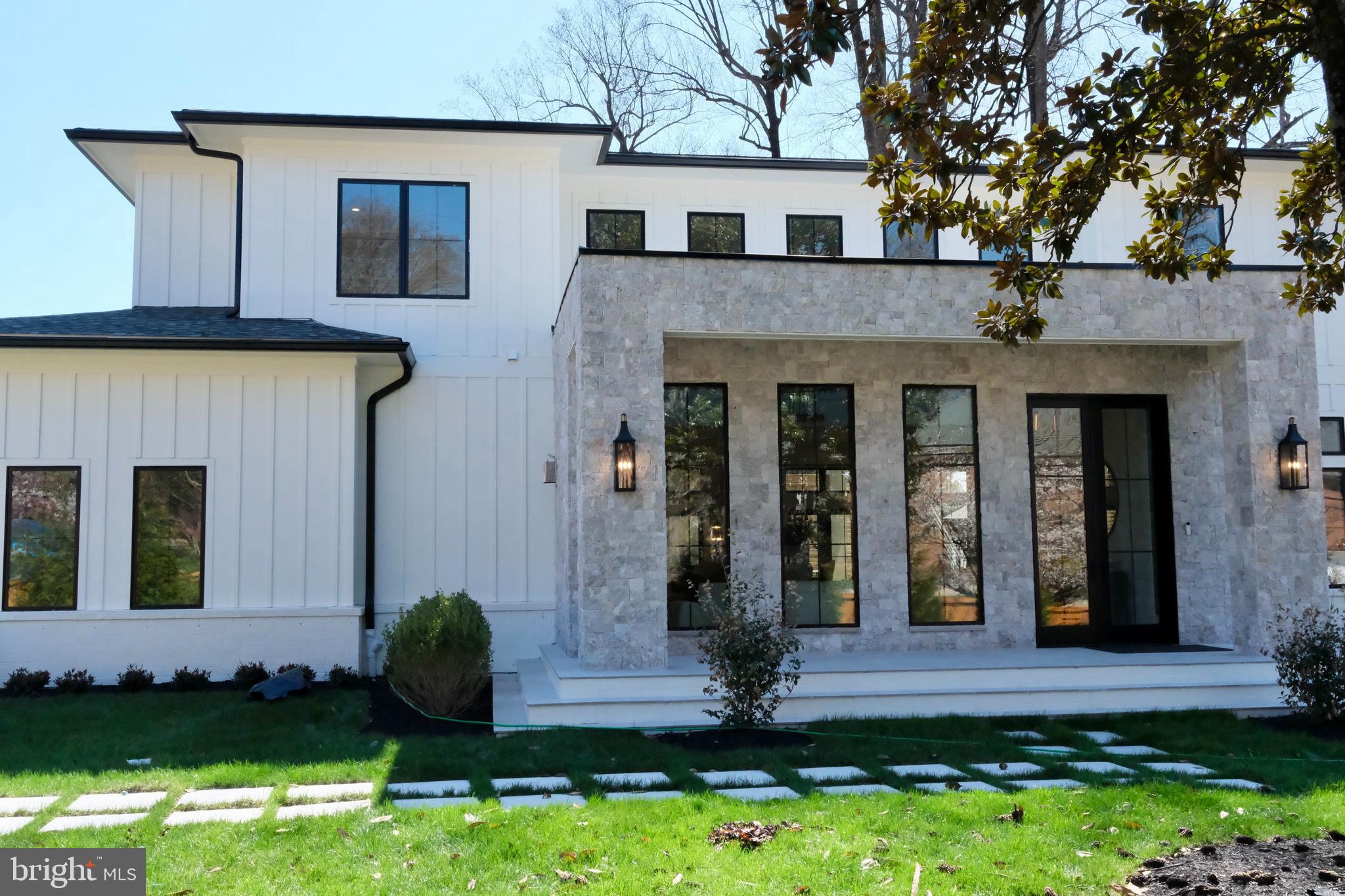 KENWOOD PARK - Residential