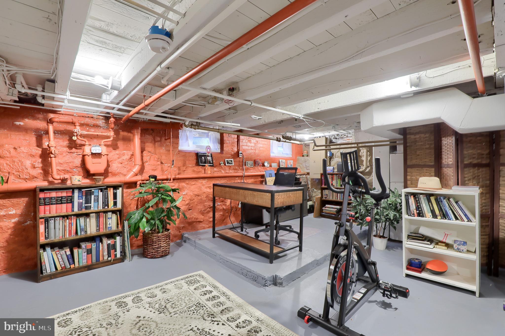 CENTER CITY LANCASTER - Residential