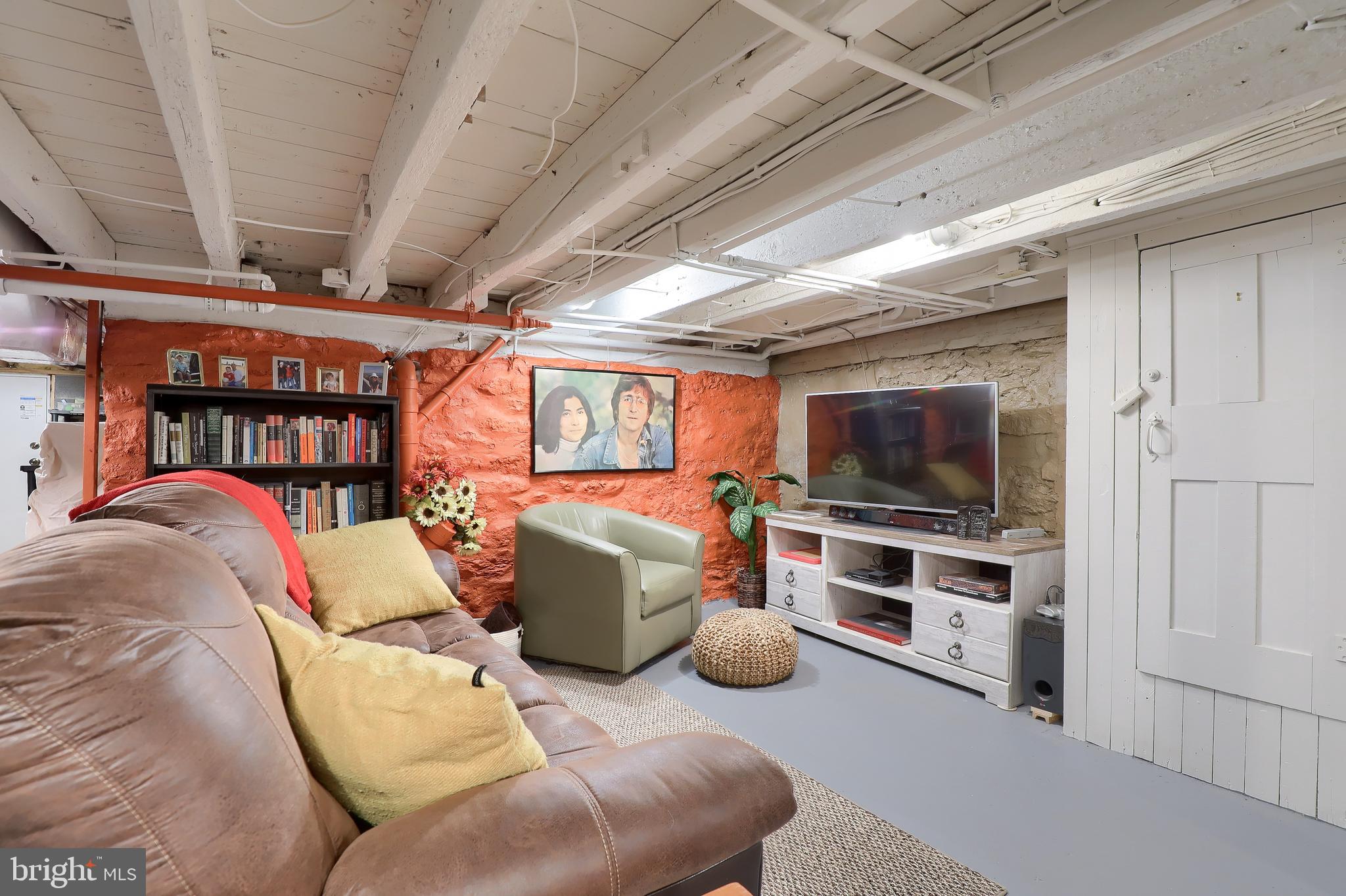 CENTER CITY LANCASTER - Residential