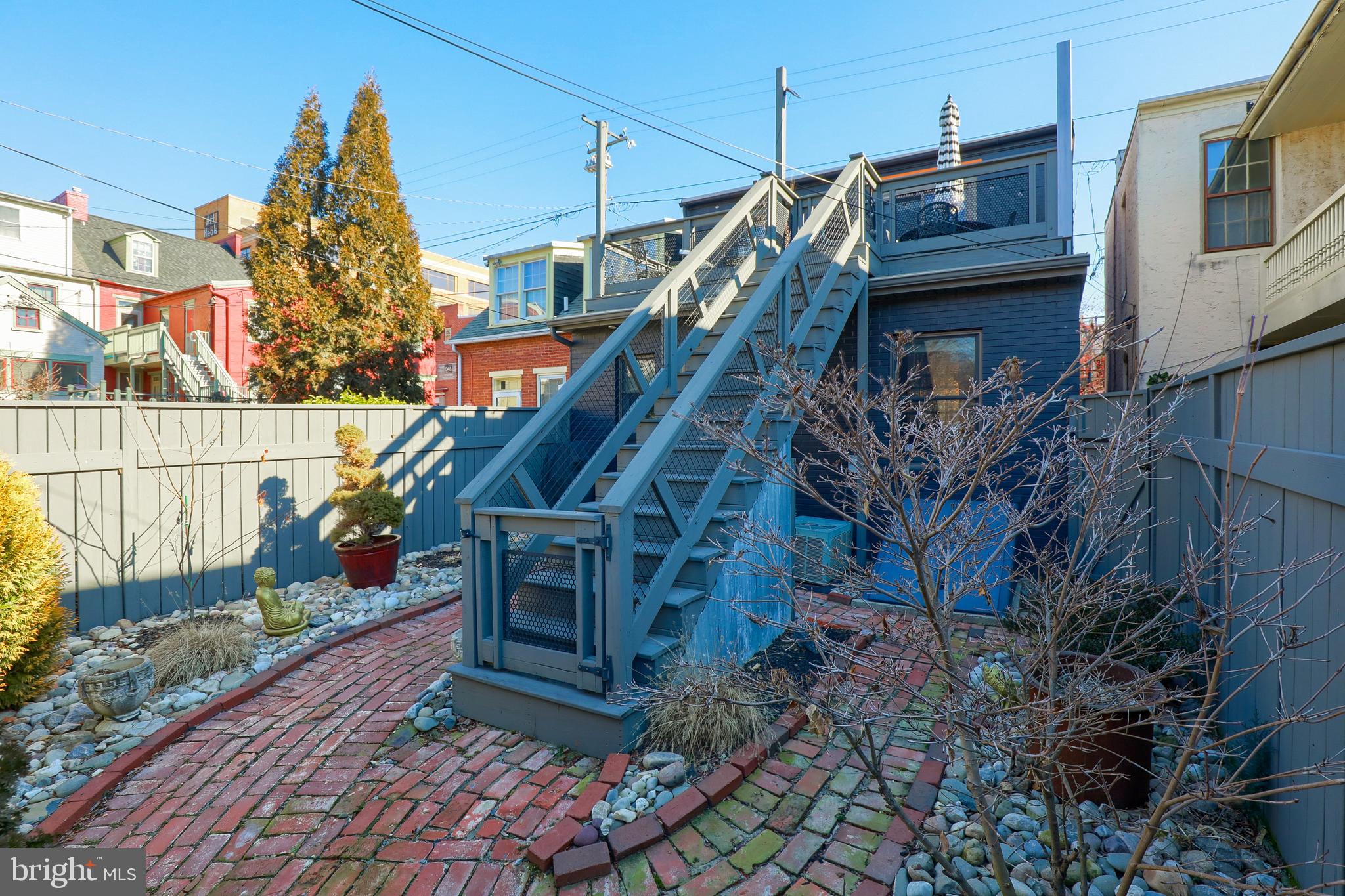 CENTER CITY LANCASTER - Residential