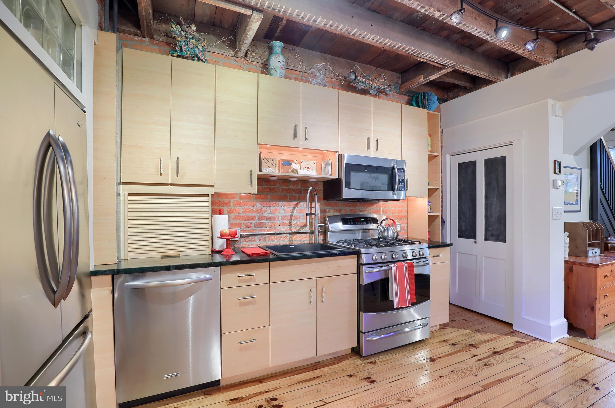 CENTER CITY LANCASTER - Residential