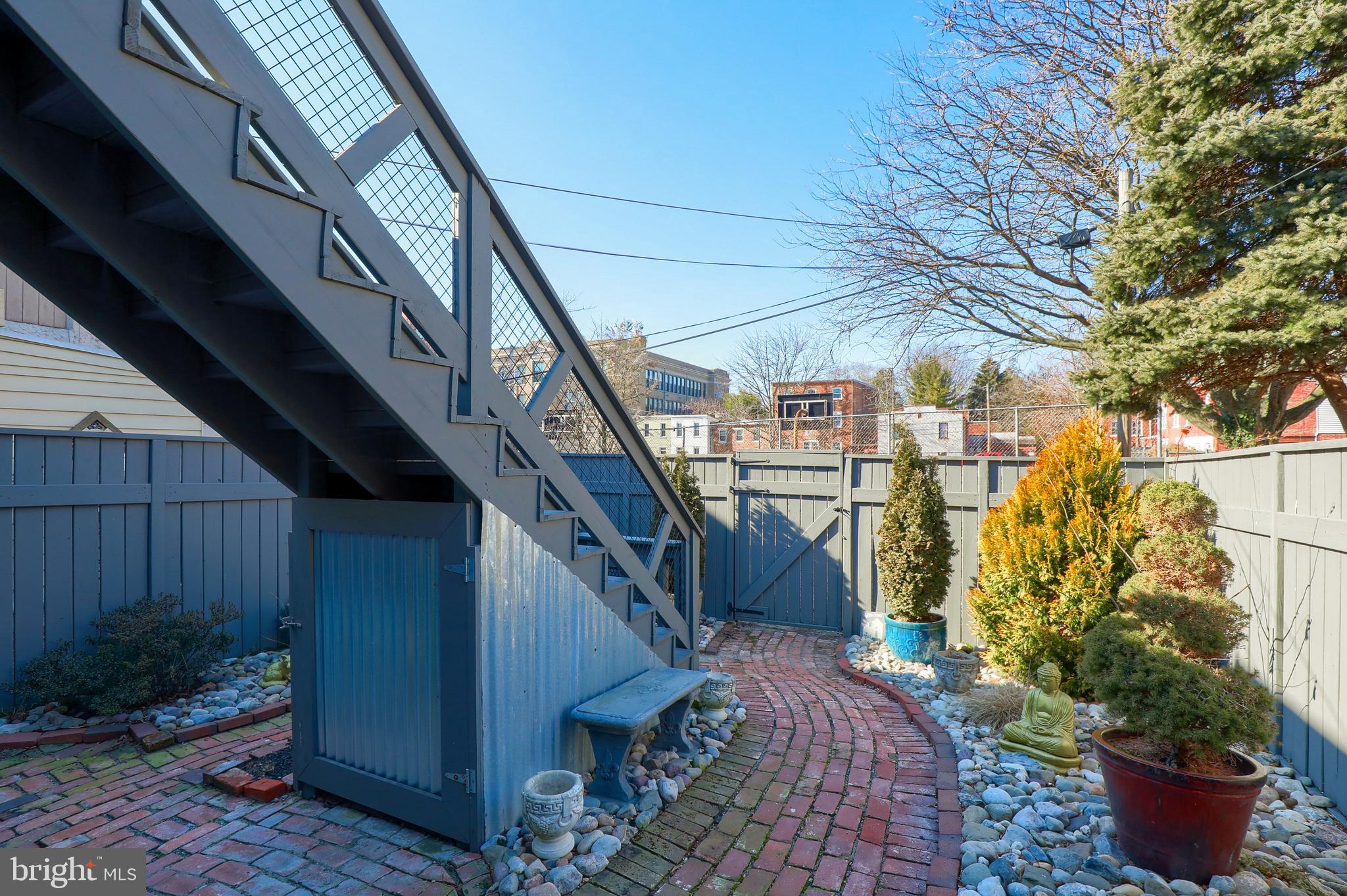 CENTER CITY LANCASTER - Residential